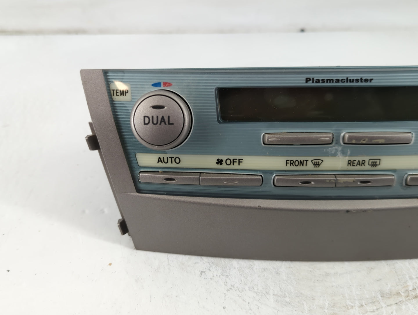 2007-2011 Toyota Camry Radio AM FM Cd Player Receiver Replacement P/N:146570-5870 Fits Fits 2007 2008 2009 2010 2011 OEM Use