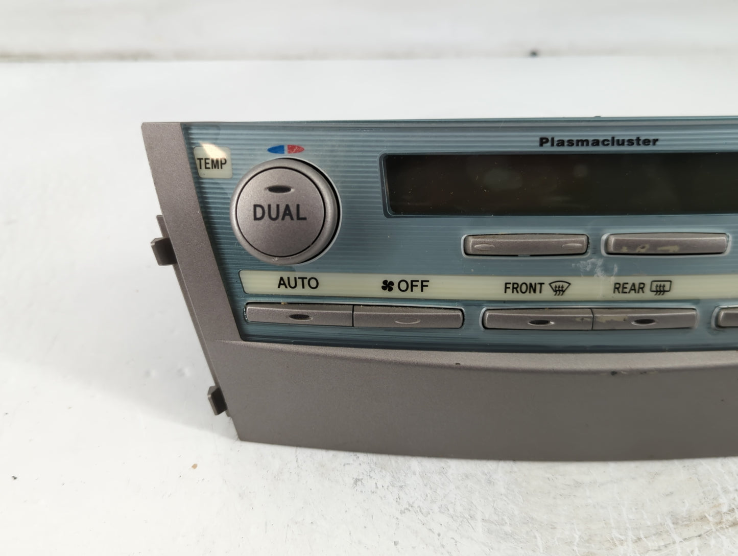 2007-2011 Toyota Camry Radio AM FM Cd Player Receiver Replacement P/N:146570-5870 Fits Fits 2007 2008 2009 2010 2011 OEM Use