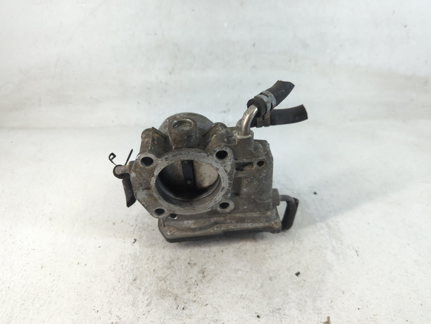 2007-2011 Toyota Camry Throttle Body P/N:22030-0H030 Fits Fits 2006 2007 2008 2009 2010 2011 2012 2013 2014 2015 OEM Used Au