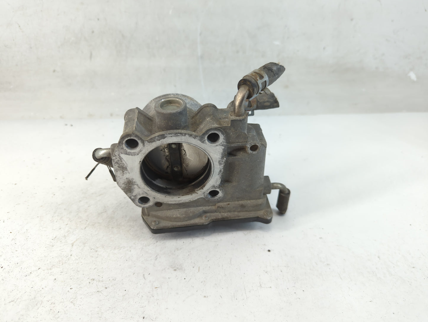 2007-2011 Toyota Camry Throttle Body P/N:22030-0H030 Fits Fits 2006 2007 2008 2009 2010 2011 2012 2013 2014 2015 OEM Used Au