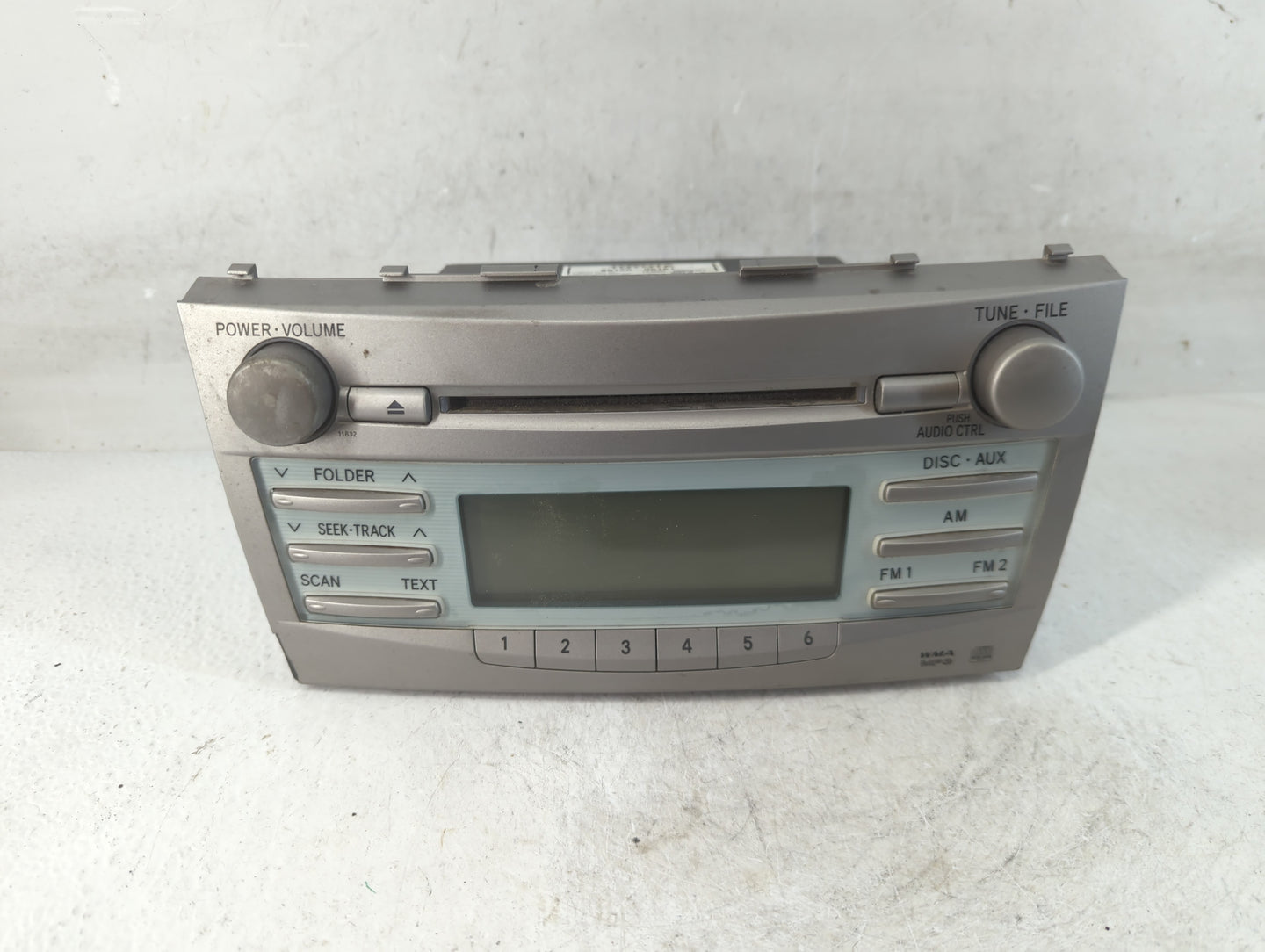 2007-2011 Toyota Camry Radio AM FM Cd Player Receiver Replacement P/N:86120-06181 Fits Fits 2007 2008 2009 2010 2011 OEM Use