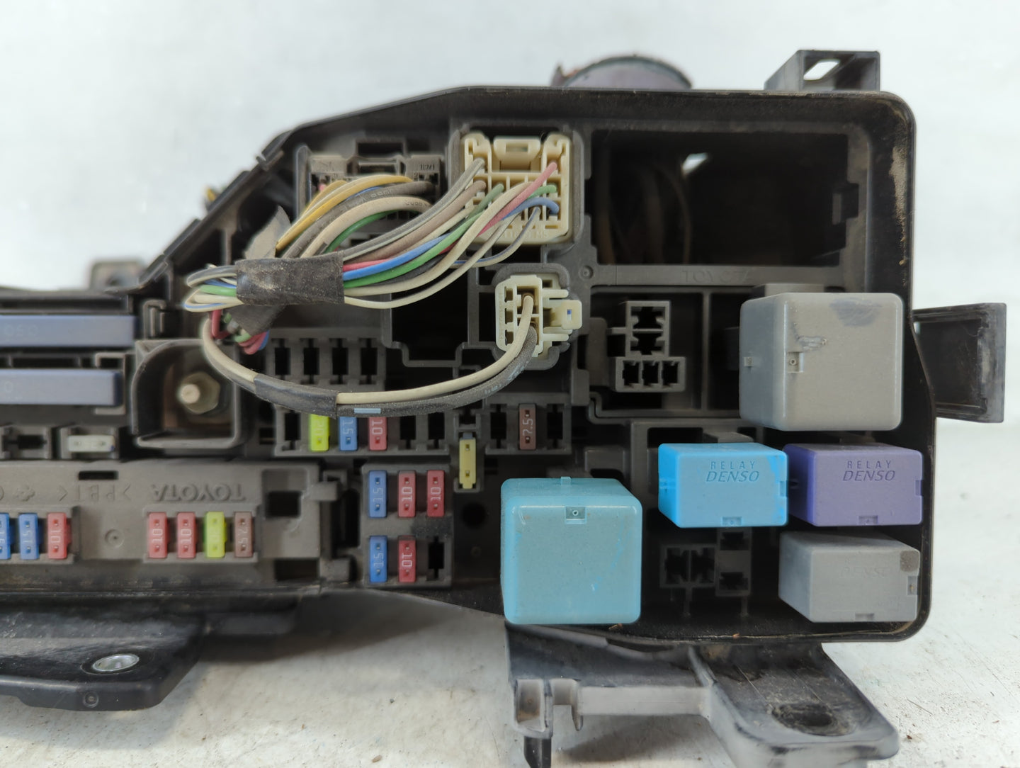 2007-2011 Toyota Camry Fusebox Fuse Box Panel Relay Module P/N:92720-06101 Fits Fits 2007 2008 2009 2010 2011 OEM Used Auto 