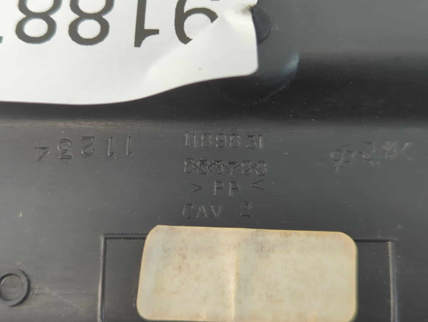 2009 Toyota Camry Overhead Roof Console - Oemusedautoparts1.com
