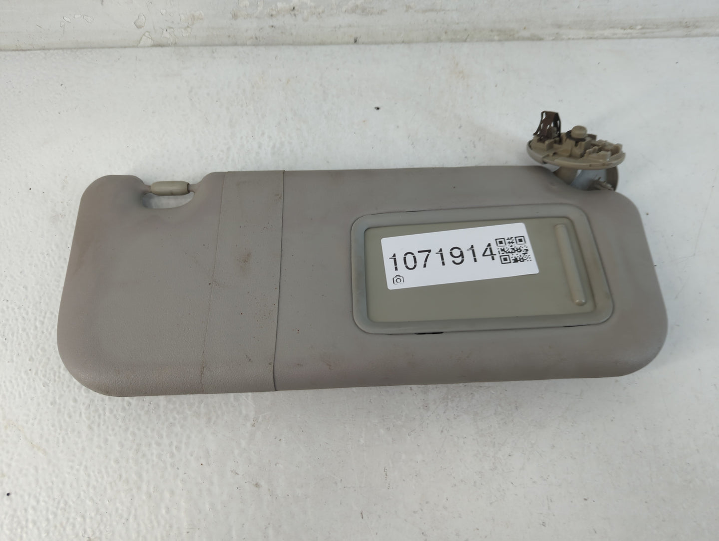 2009-2013 Toyota Corolla Sun Visor Shade Replacement Passenger Right Mirror Fits Fits 2009 2010 2011 2012 2013 OEM Used Auto