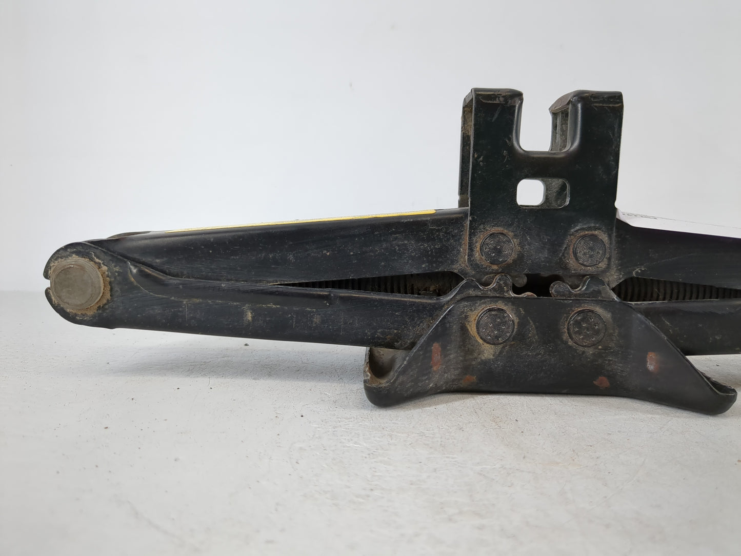 2009 Toyota Corolla Spare Scissor Car Jack 1120613 - Oemusedautoparts1.com
