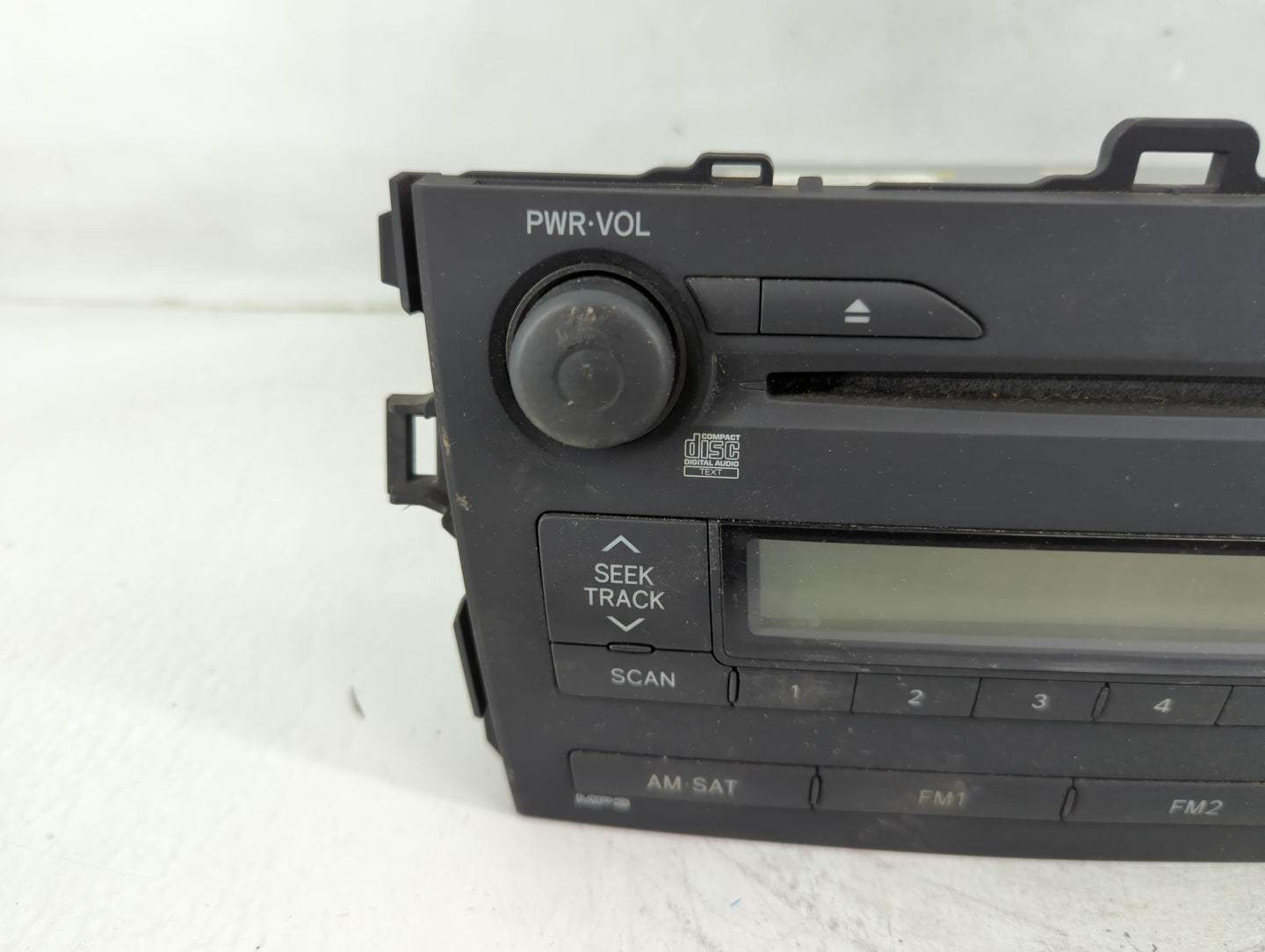 2009 Toyota Corolla Radio AM FM Cd Player Receiver Replacement P/N:86120-12B40 Fits OEM Used Auto Parts - Oemusedautoparts1.