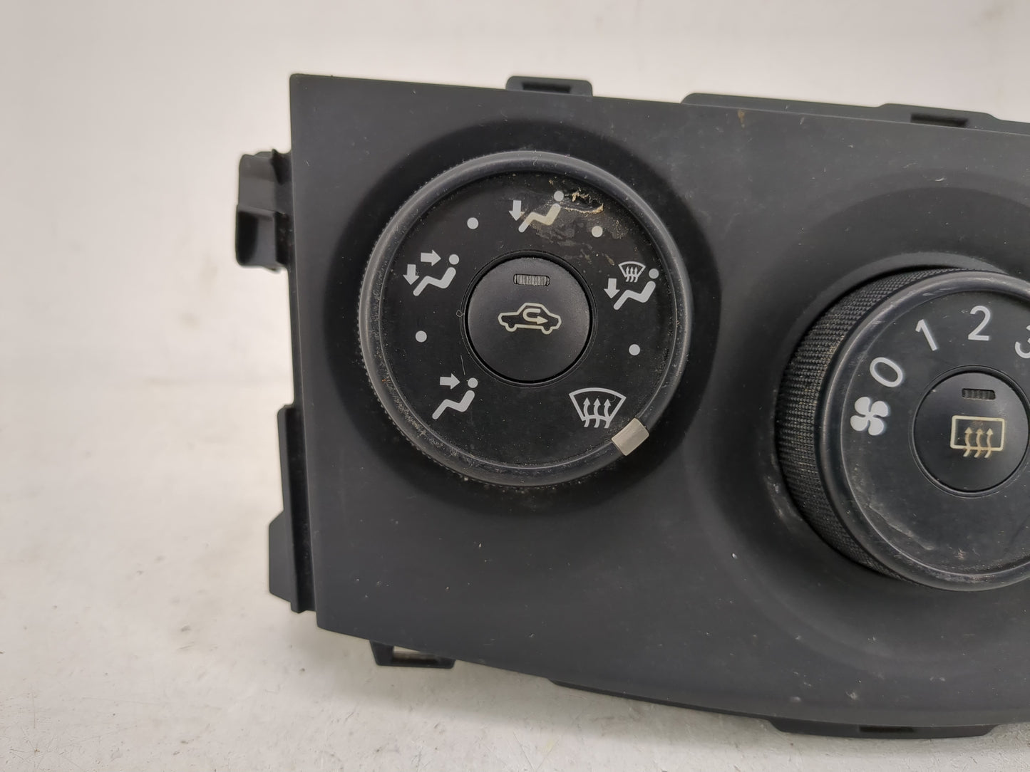 2009-2013 Toyota Corolla Climate Control Module Temperature AC/Heater Replacement Fits Fits 2009 2010 2011 2012 2013 OEM Use
