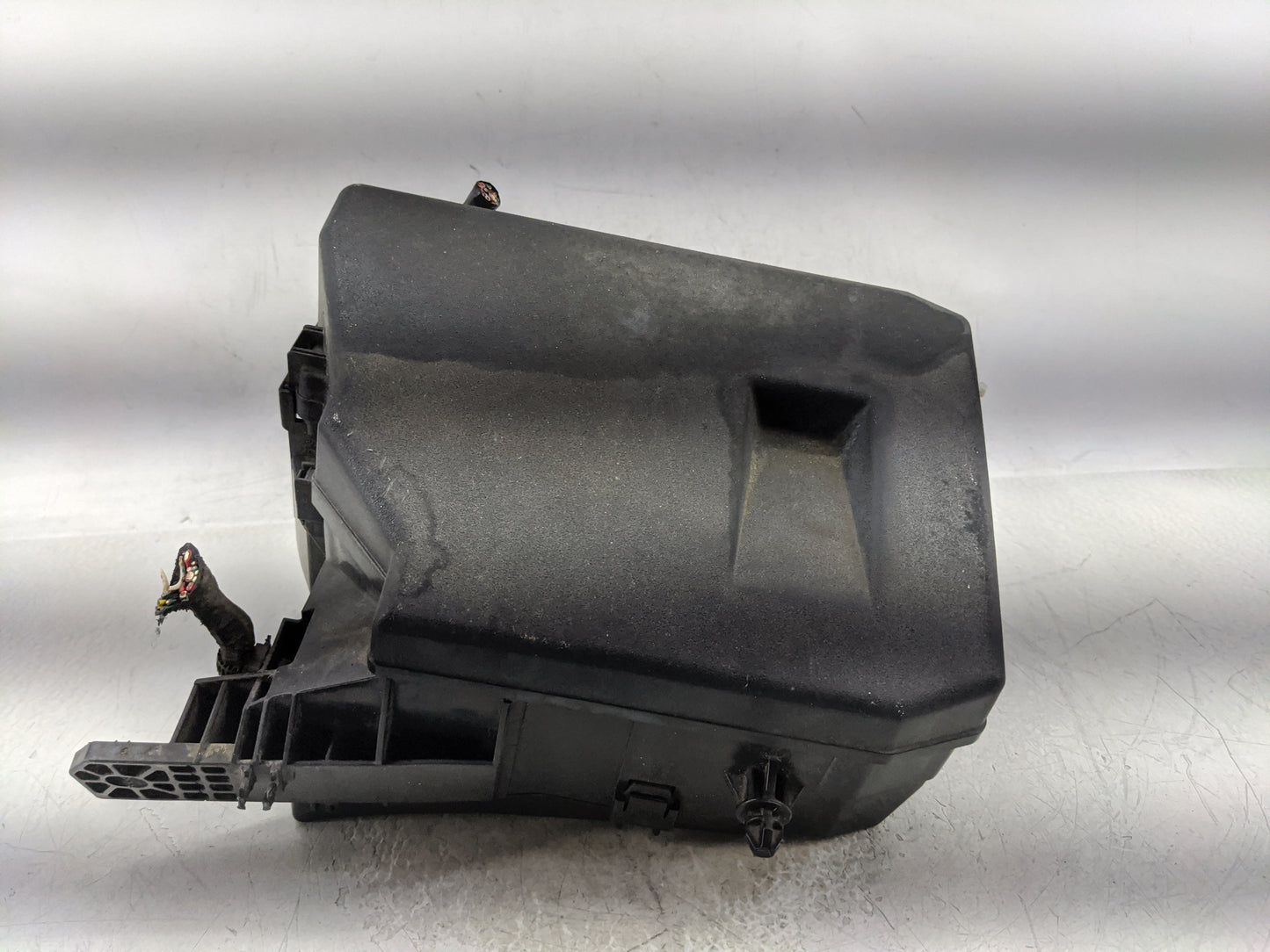 2009-2013 Toyota Corolla Fusebox Fuse Box Panel Relay Module Fits Fits 2009 2010 2011 2012 2013 2014 OEM Used Auto Parts - O