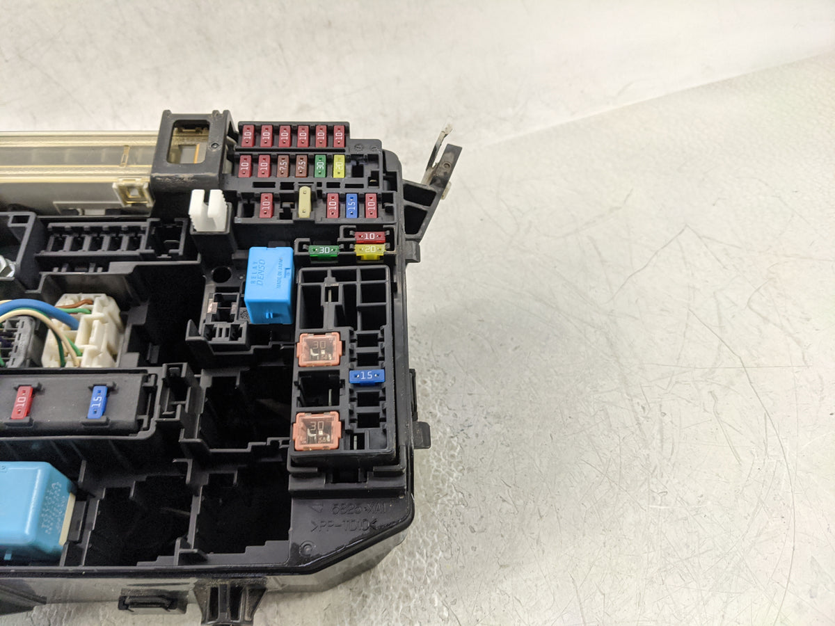 2009-2013 Toyota Corolla Fusebox Fuse Box Panel Relay Module Fits Fits 2009 2010 2011 2012 2013 2014 OEM Used Auto Parts - O