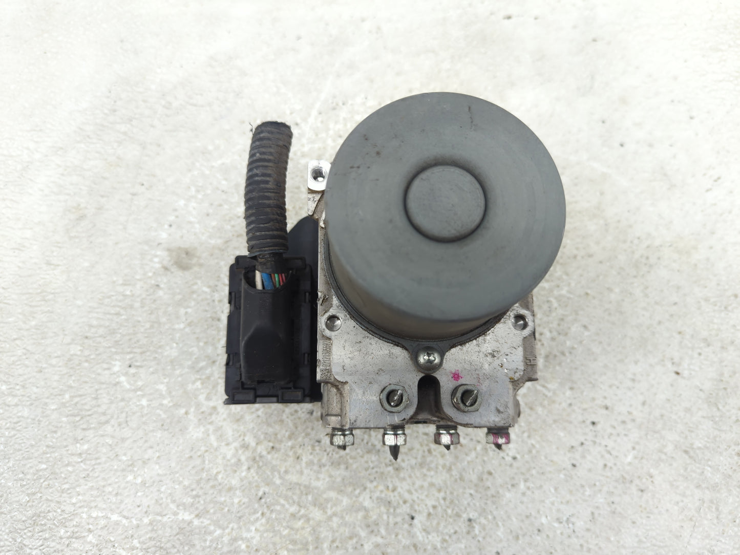 2009 Toyota Corolla ABS Pump Control Module Replacement P/N:89541-12450 44540-12260 Fits OEM Used Auto Parts - Oemusedautopa