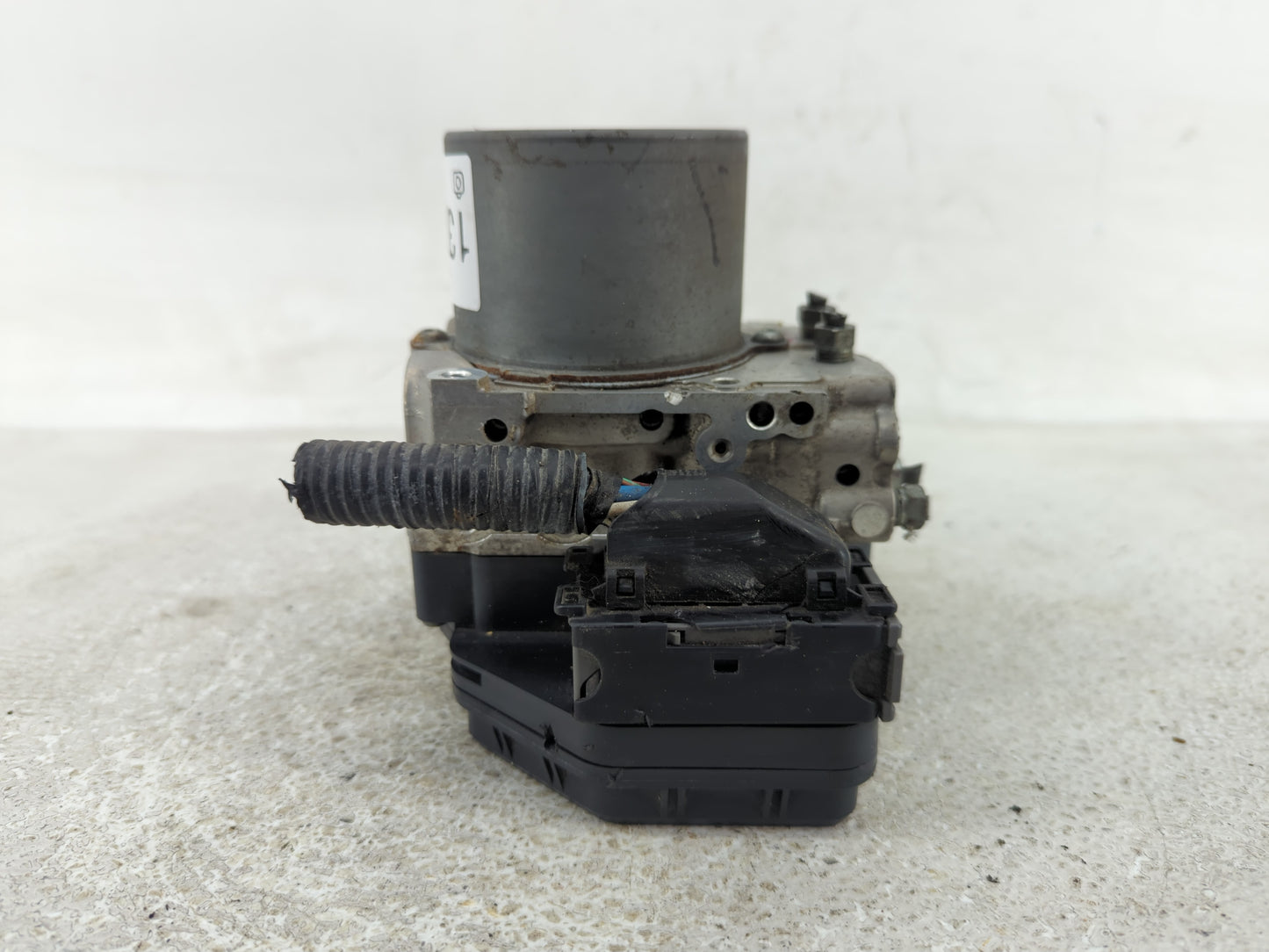 2009 Toyota Corolla ABS Pump Control Module Replacement P/N:89541-12450 44540-12260 Fits OEM Used Auto Parts - Oemusedautopa