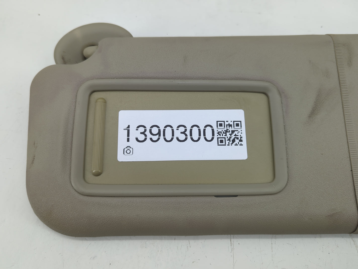 2009-2013 Toyota Corolla Sun Visor Shade Replacement Driver Left Mirror Fits Fits 2009 2010 2011 2012 2013 OEM Used Auto Par