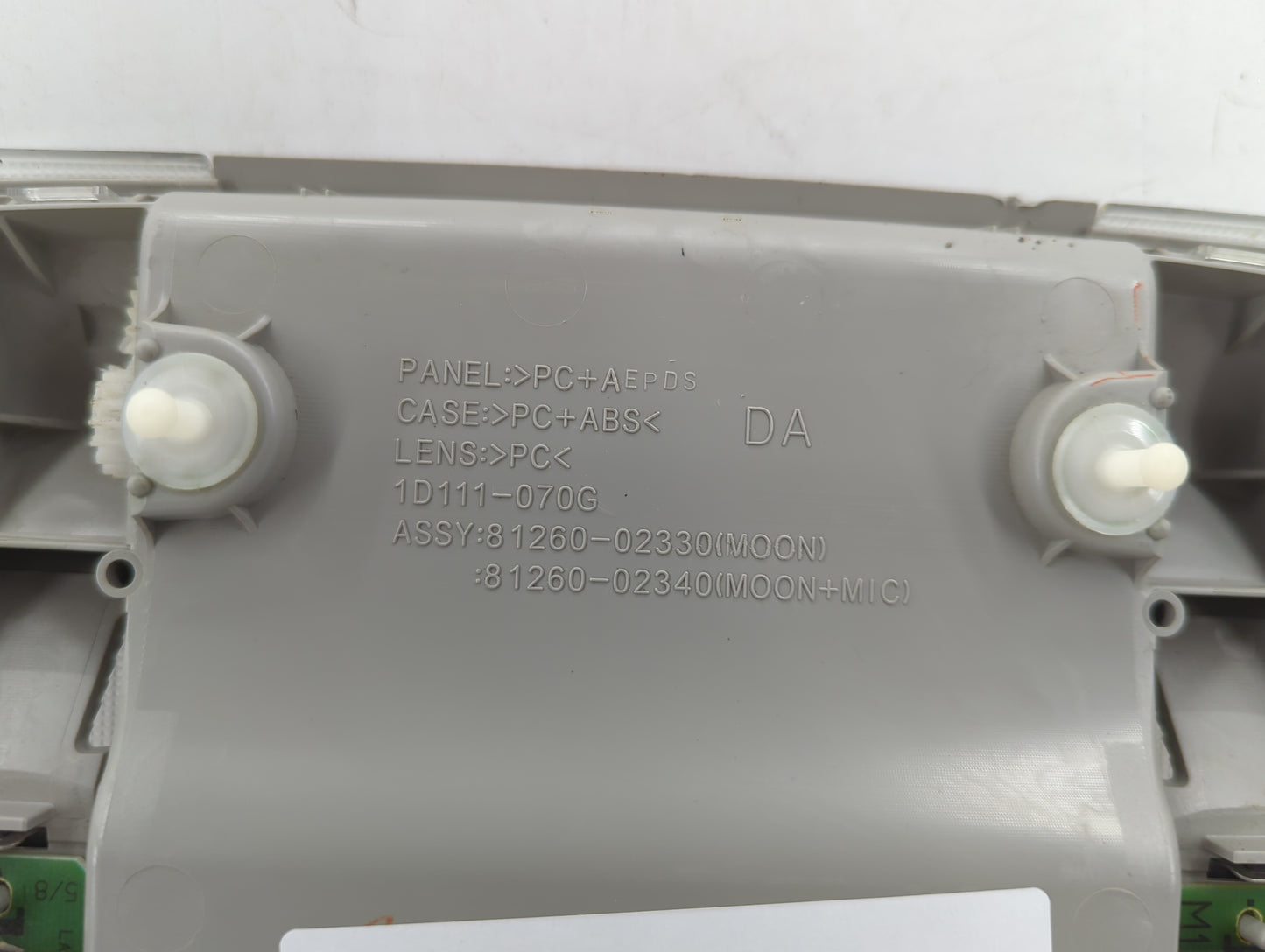 2009 Toyota Corolla Overhead Roof Console - Oemusedautoparts1.com