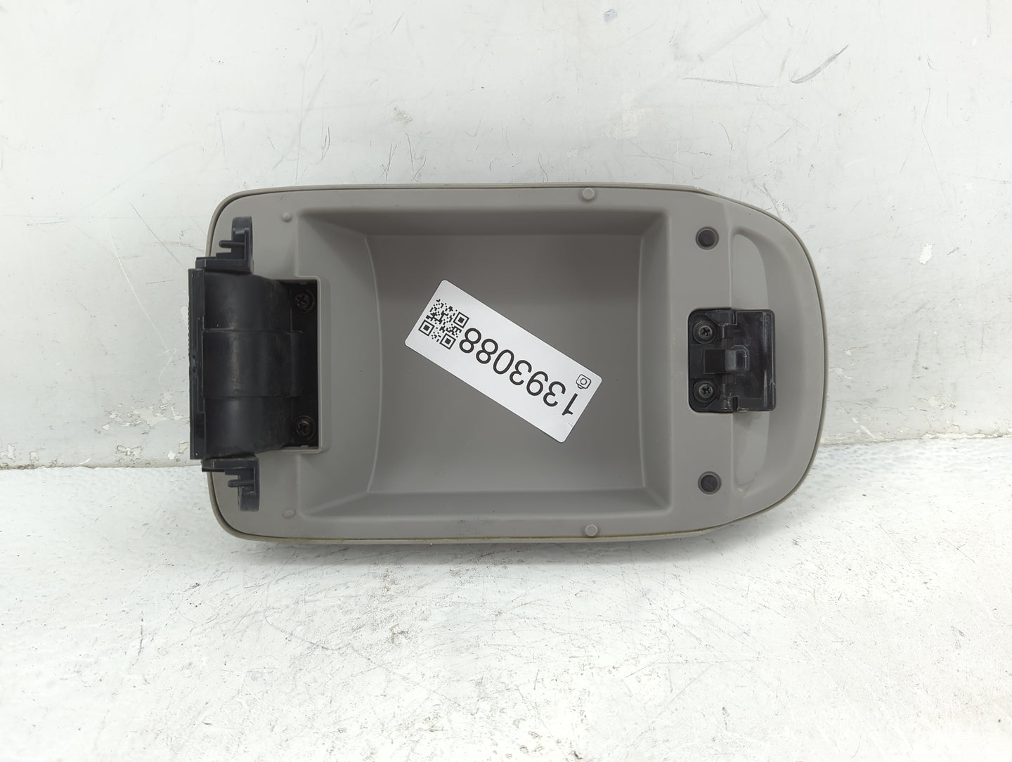 2009 Toyota Corolla Center Console Armrest Cover Lid P/N:58982-02020 Fits OEM Used Auto Parts - Oemusedautoparts1.com