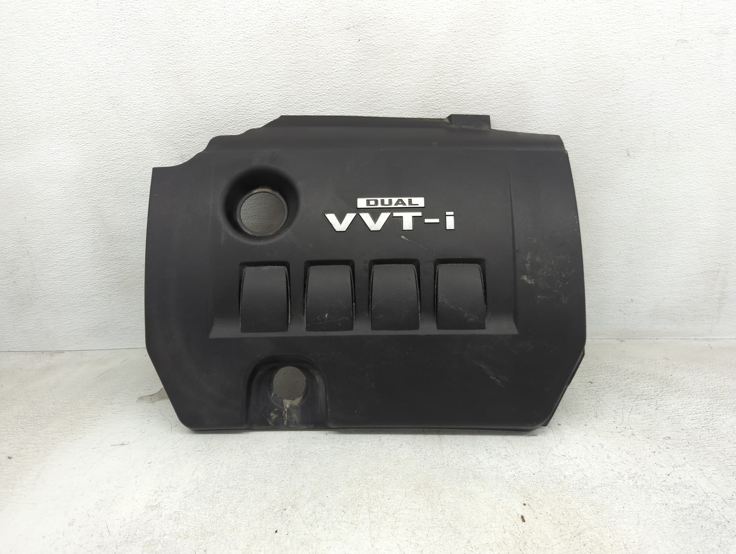 2009 Toyota Corolla Engine Cover - Oemusedautoparts1.com