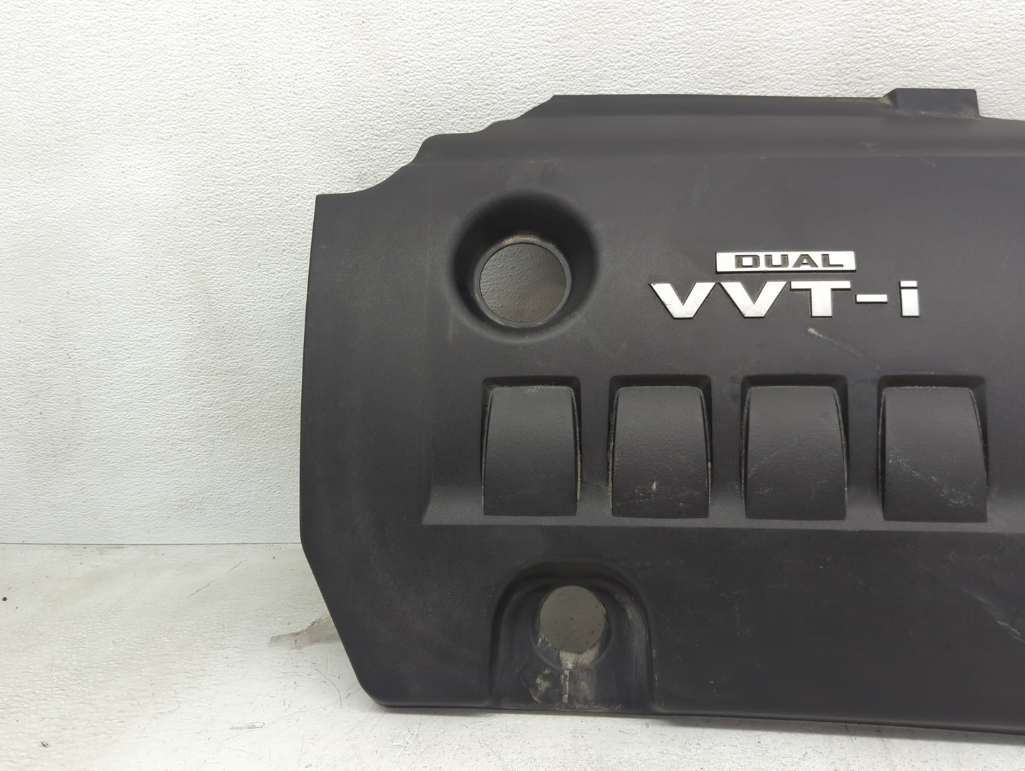 2009 Toyota Corolla Engine Cover - Oemusedautoparts1.com