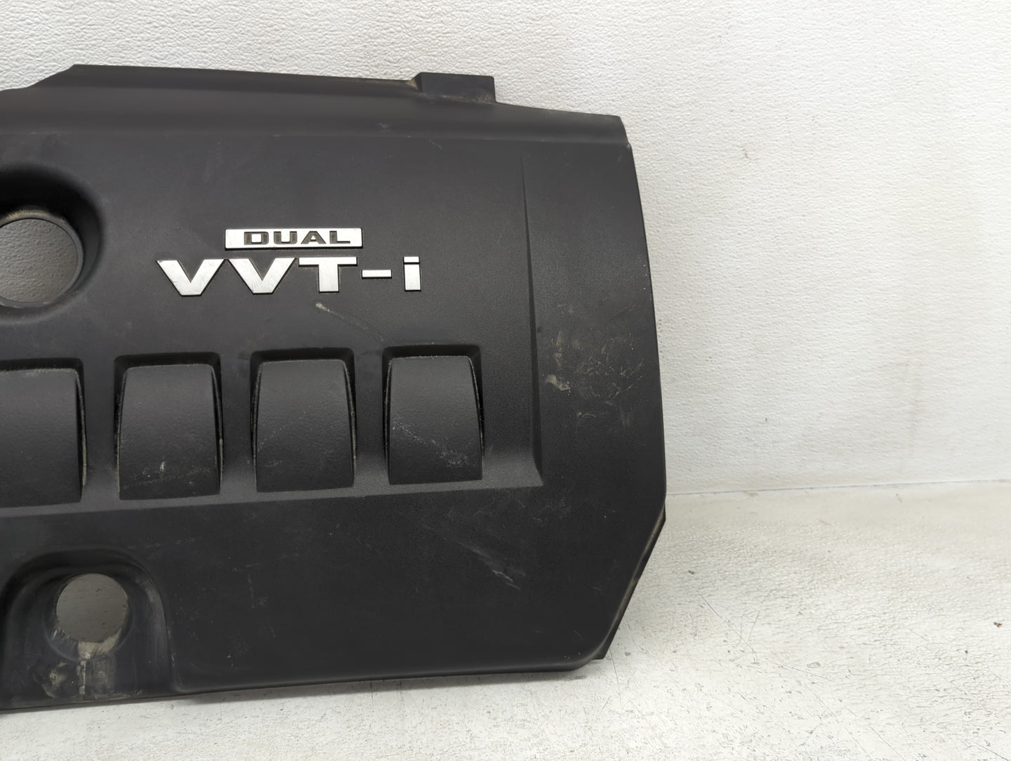 2009 Toyota Corolla Engine Cover - Oemusedautoparts1.com