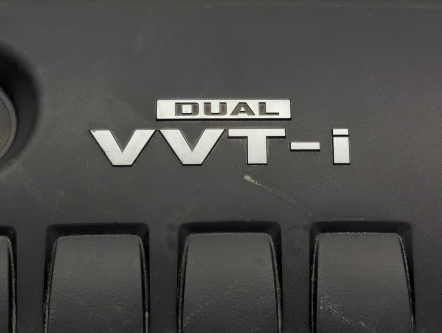 2009 Toyota Corolla Engine Cover - Oemusedautoparts1.com