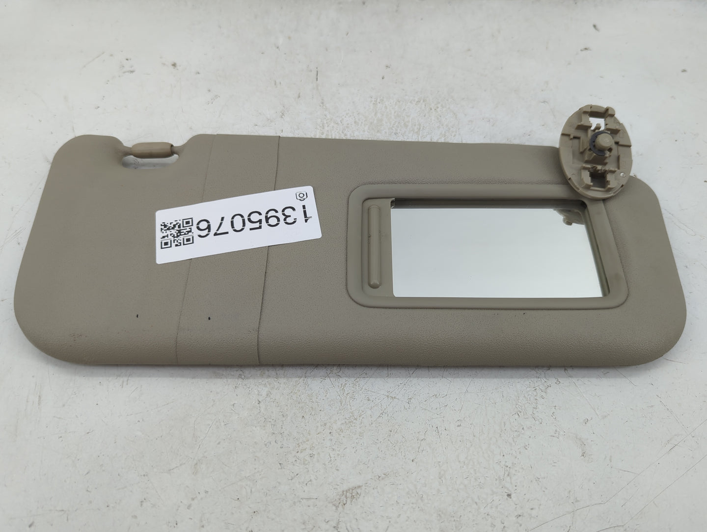 2009-2013 Toyota Corolla Sun Visor Shade Replacement Passenger Right Mirror Fits Fits 2009 2010 2011 2012 2013 OEM Used Auto