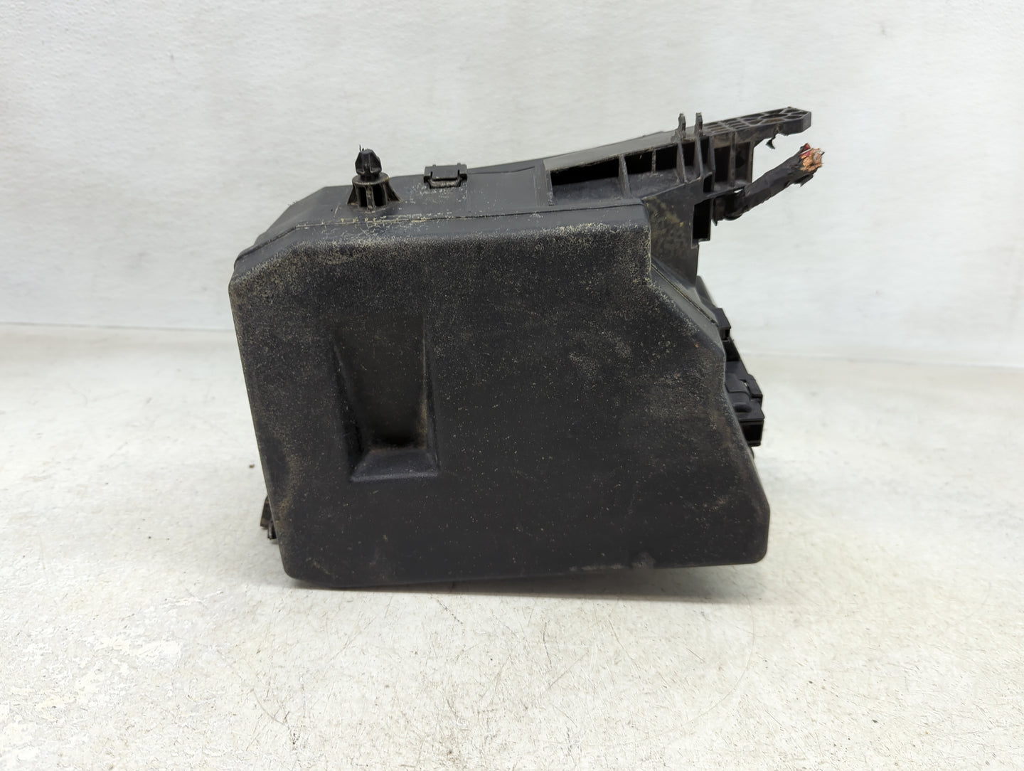 2009-2013 Toyota Corolla Fusebox Fuse Box Panel Relay Module P/N:82662-02270 Fits Fits 2009 2010 2011 2012 2013 2014 OEM Use