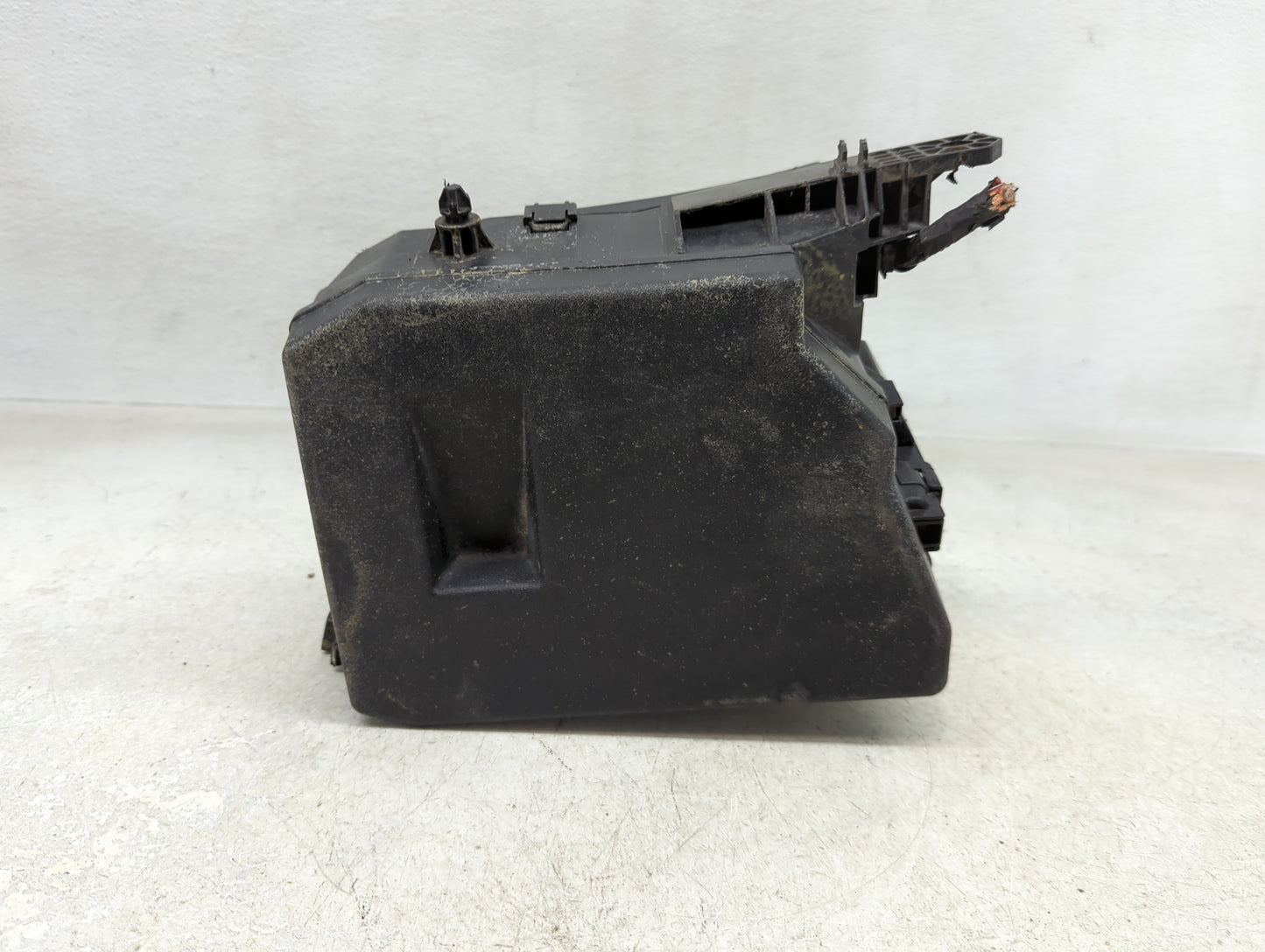 2009-2013 Toyota Corolla Fusebox Fuse Box Panel Relay Module P/N:82662-02270 Fits Fits 2009 2010 2011 2012 2013 2014 OEM Use