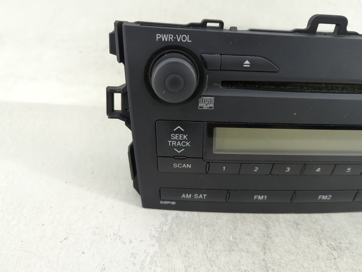 2009 Toyota Corolla Radio AM FM Cd Player Receiver Replacement P/N:86120-02750 Fits OEM Used Auto Parts - Oemusedautoparts1.