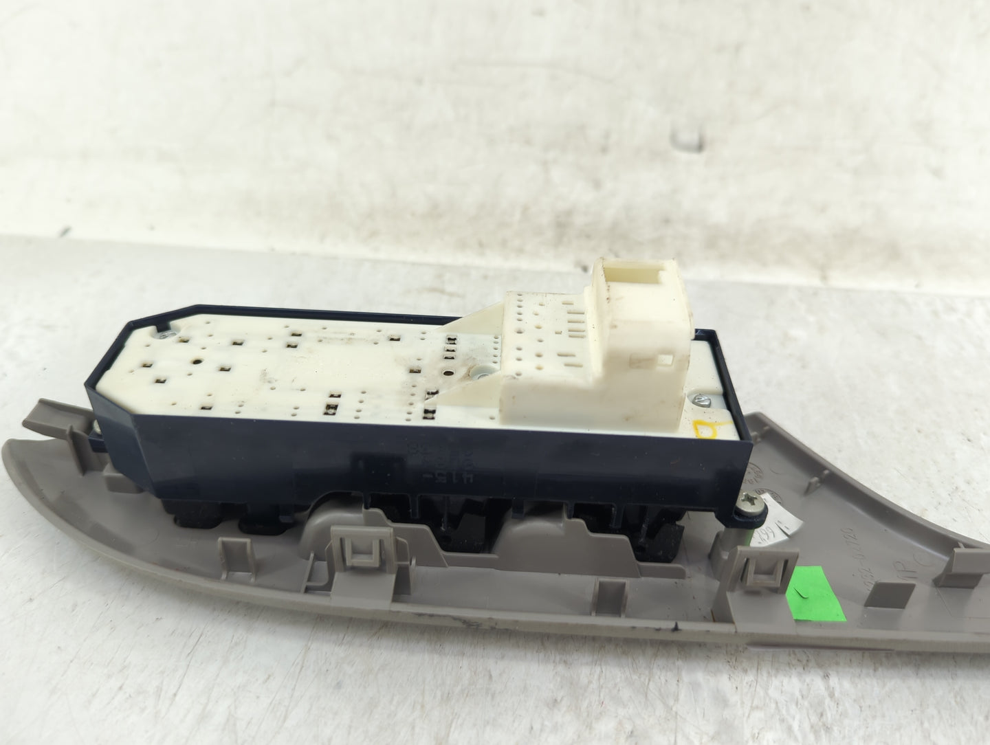2009-2013 Toyota Corolla Master Power Window Switch Replacement Driver Side Left Fits OEM Used Auto Parts - Oemusedautoparts