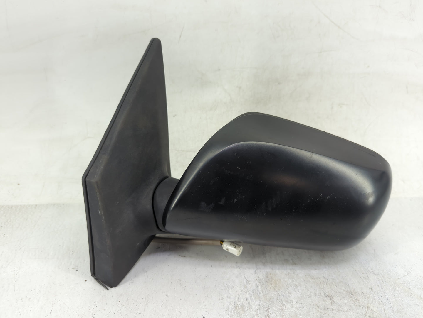 2009-2013 Toyota Corolla Driver Side View Mirror - Left Door Mirror OEM Used - Oemusedautoparts1.com