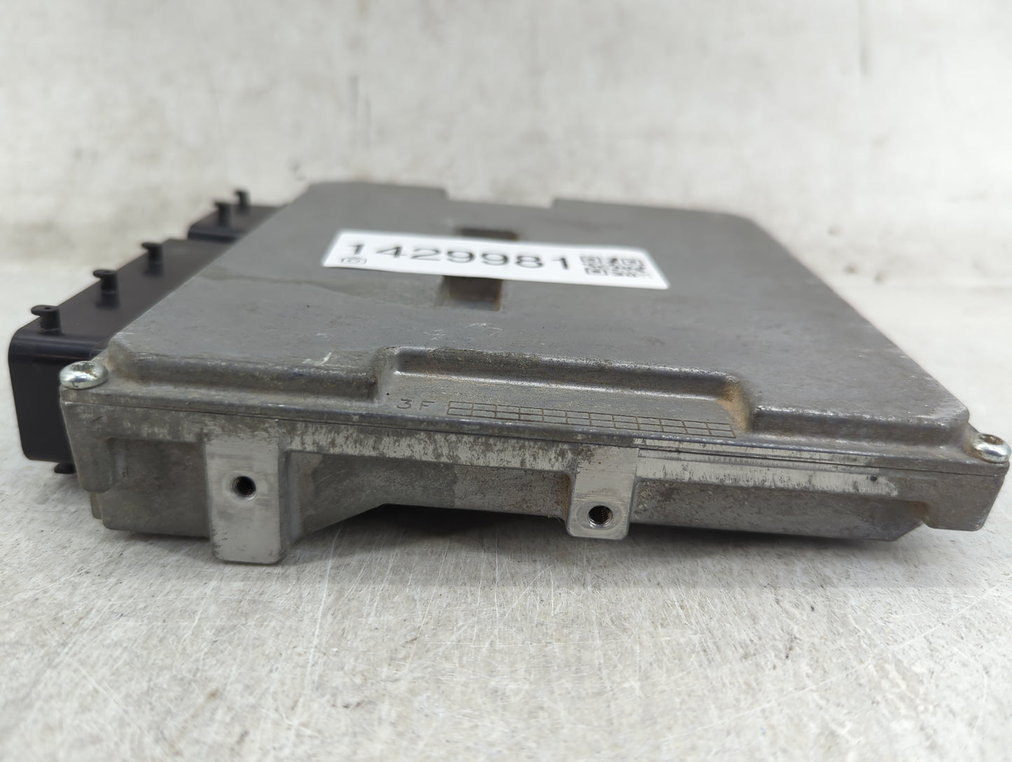 2009 Toyota Corolla PCM Engine Control Computer ECU ECM PCU OEM P/N:28178882 89661-02M92 Fits OEM Used Auto Parts - Oemuseda