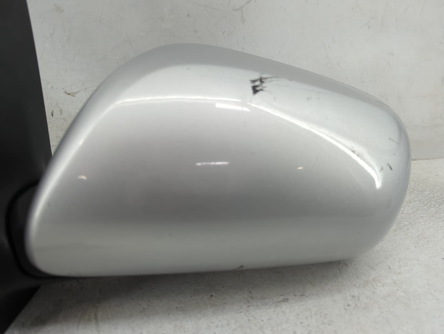 2009-2013 Toyota Corolla Driver Side View Mirror - Left Door Mirror OEM Used - Oemusedautoparts1.com