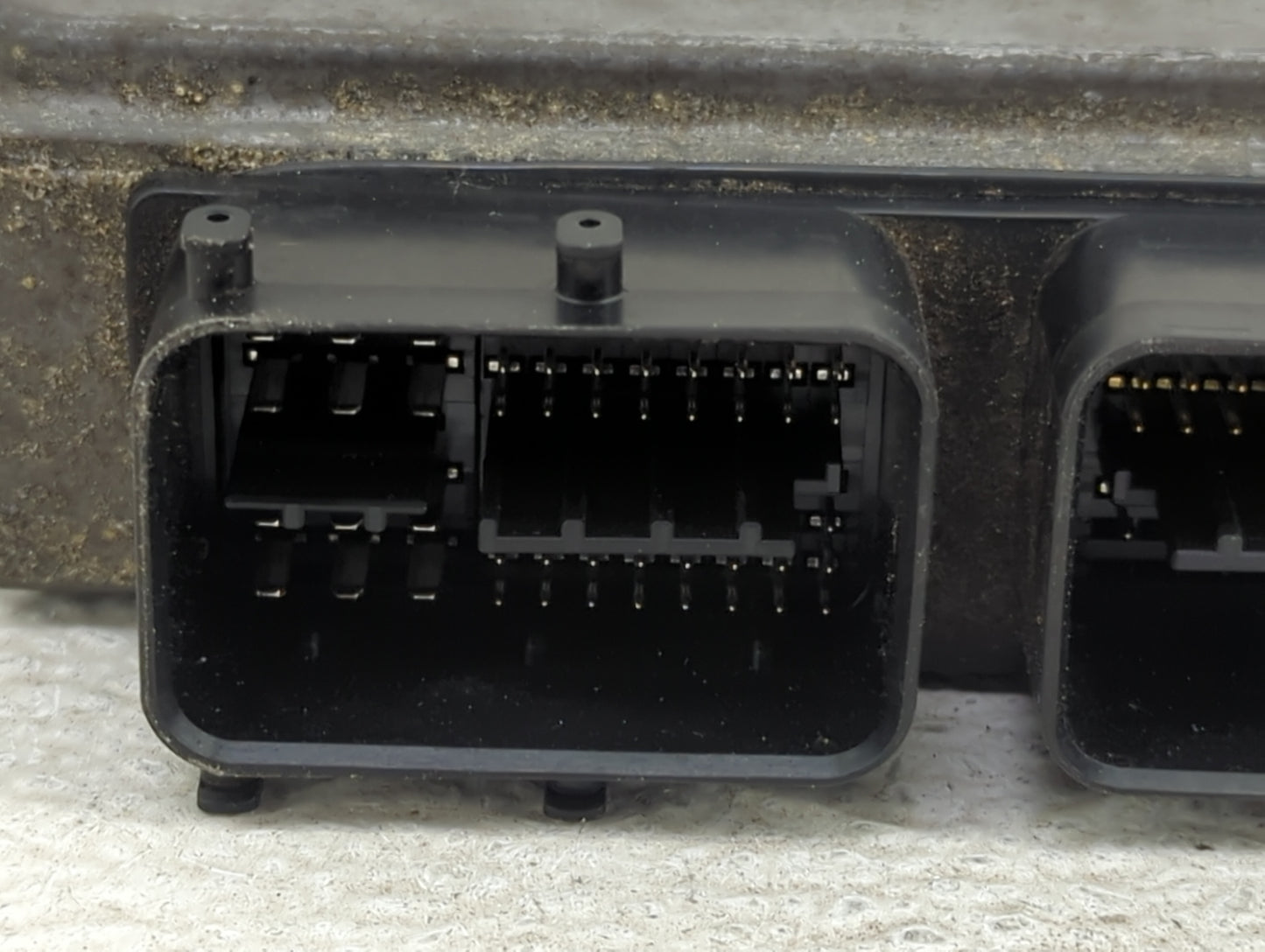 2009-2010 Toyota Corolla PCM Engine Control Computer ECU ECM PCU OEM P/N:89661-02M92 Fits Fits 2009 2010 OEM Used Auto Parts