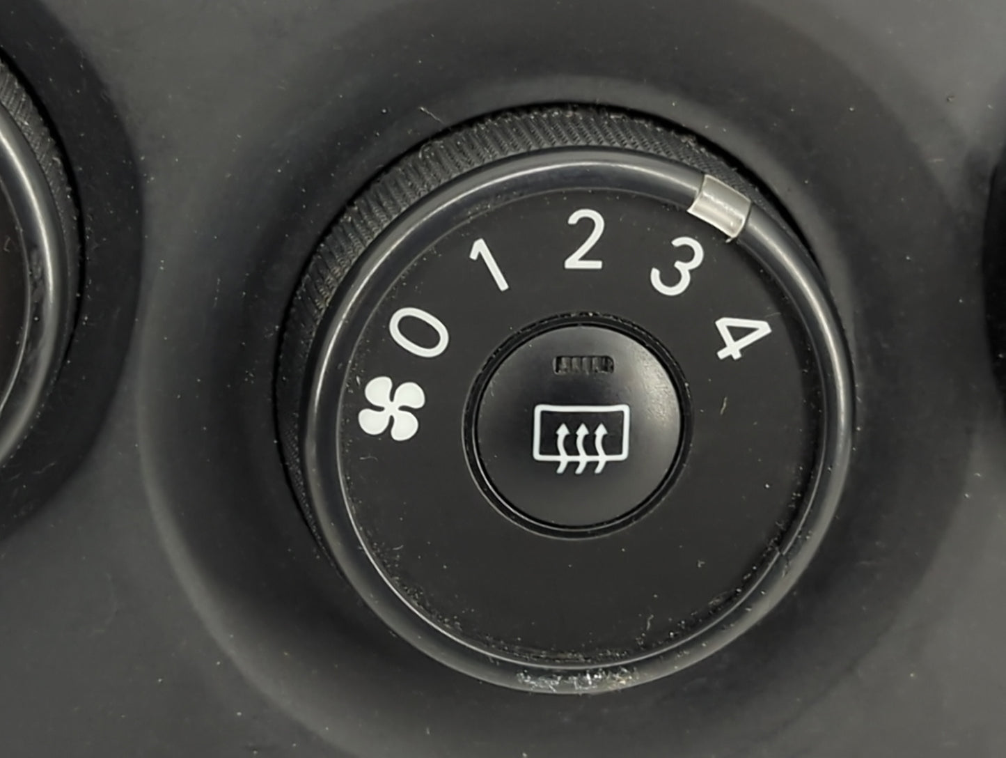 2009-2013 Toyota Corolla Climate Control Module Temperature AC/Heater Replacement Fits Fits 2009 2010 2011 2012 2013 OEM Use