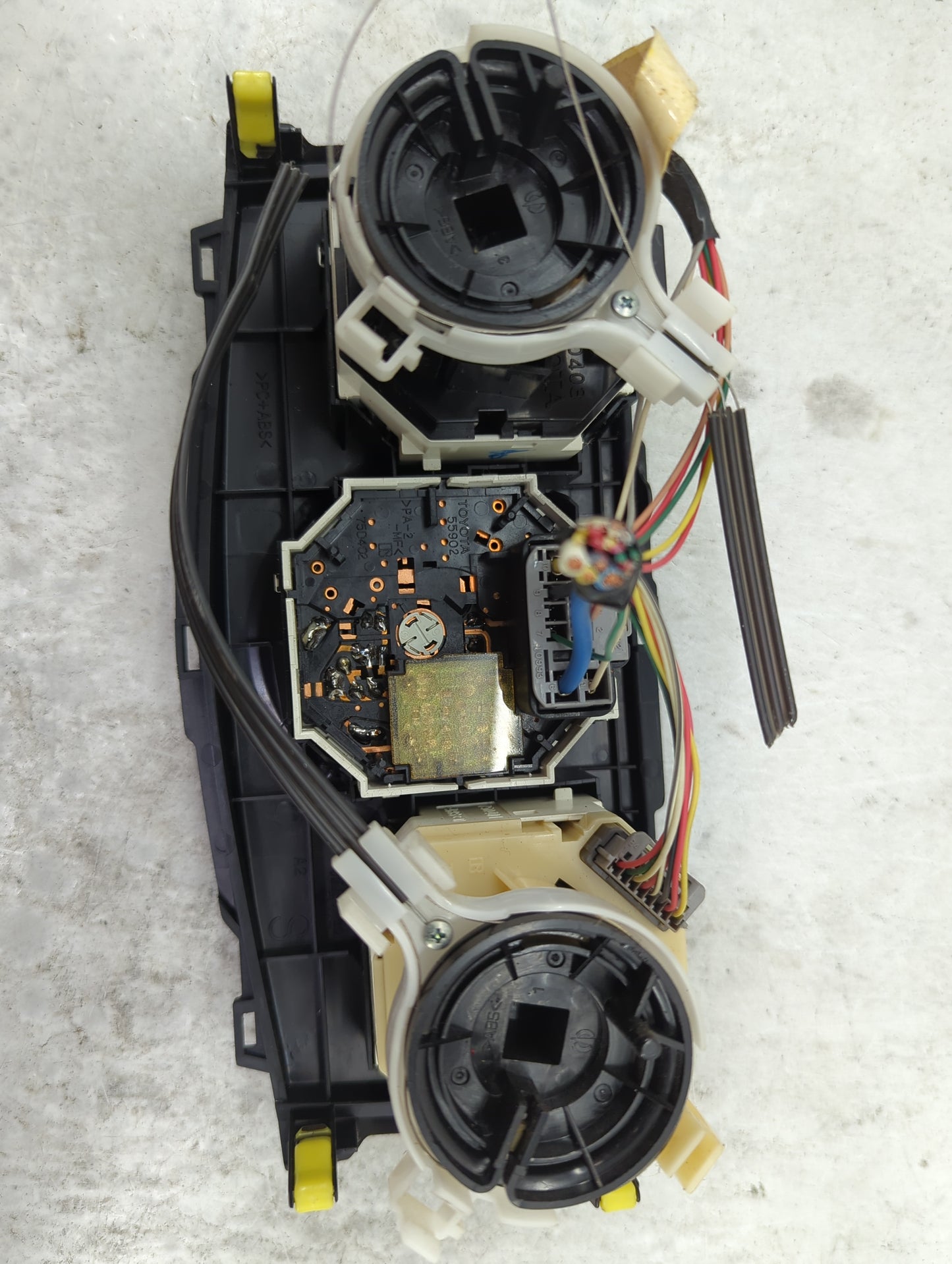 2009-2013 Toyota Corolla Climate Control Module Temperature AC/Heater Replacement P/N:75D402 75D401 Fits OEM Used Auto Parts