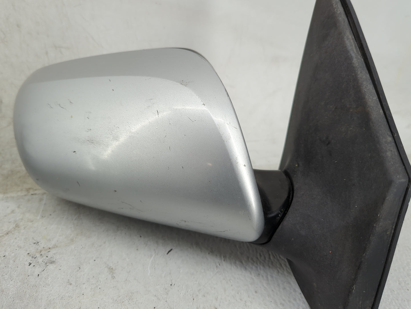 2009-2013 Toyota Corolla Passenger Side View Mirror - Right Door Mirror OEM Used - Oemusedautoparts1.com