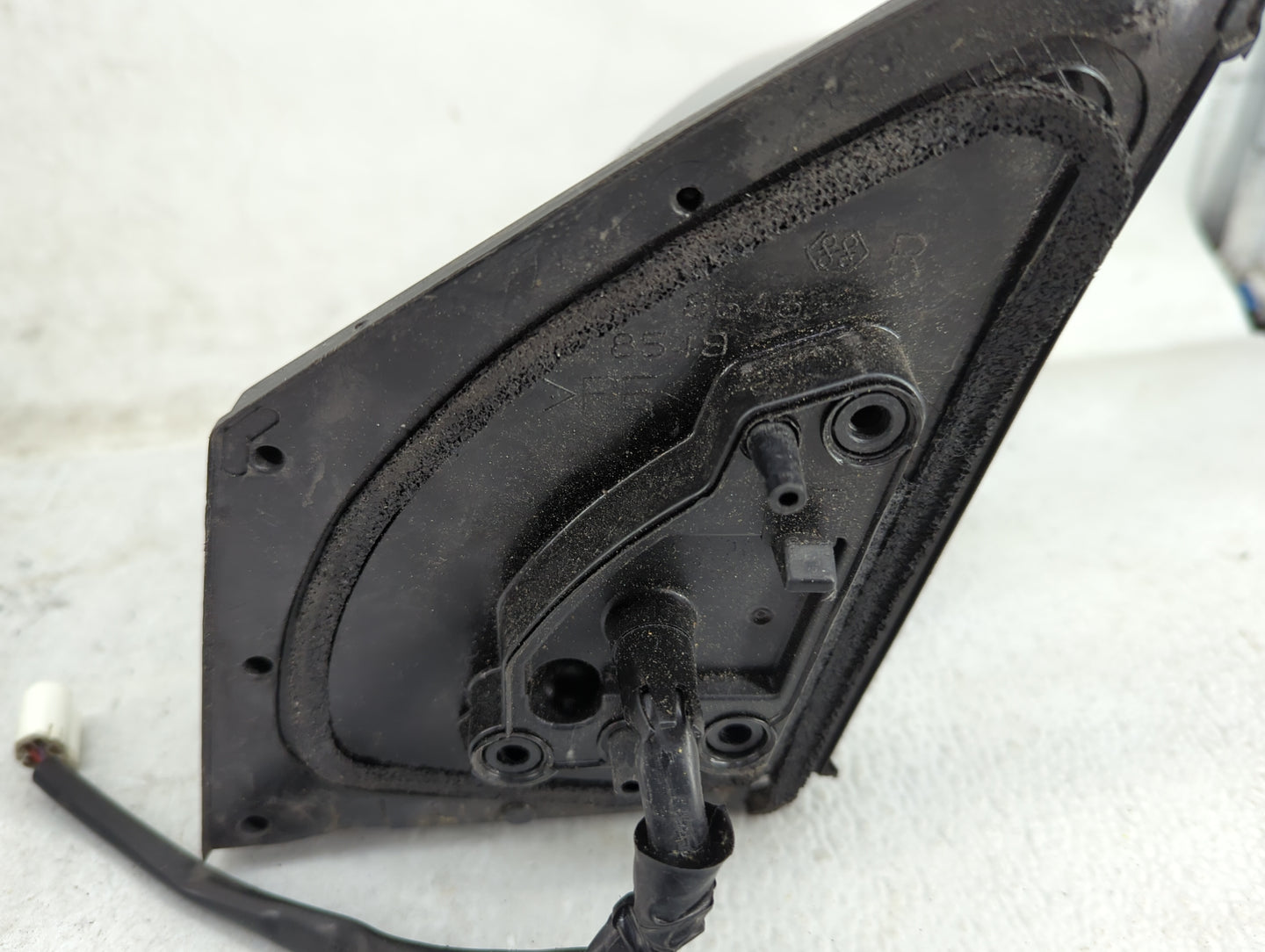 2009-2013 Toyota Corolla Passenger Side View Mirror - Right Door Mirror OEM Used - Oemusedautoparts1.com