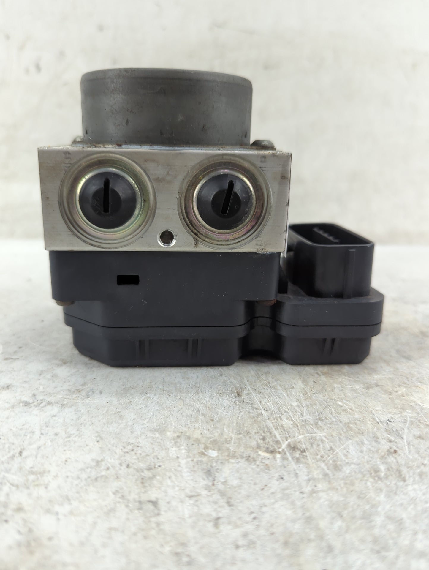 2009-2010 Toyota Corolla ABS Pump Control Module Replacement P/N:44510-12510 89541-12560, 113040-10010 Fits Fits 2009 2010 O