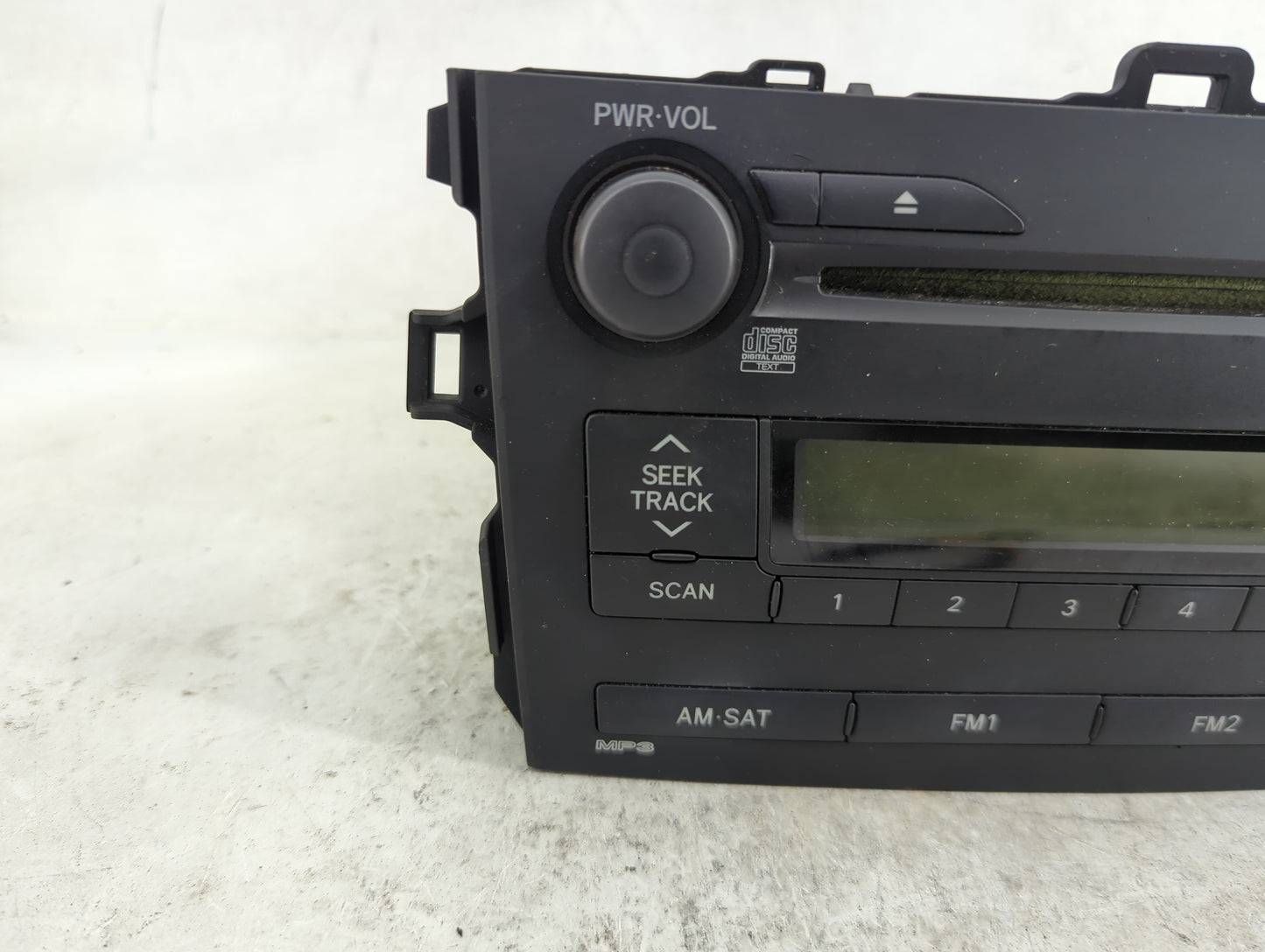 2009 Toyota Corolla Radio AM FM Cd Player Receiver Replacement P/N:86120-02770 CQ-ES7762X Fits OEM Used Auto Parts - Oemused