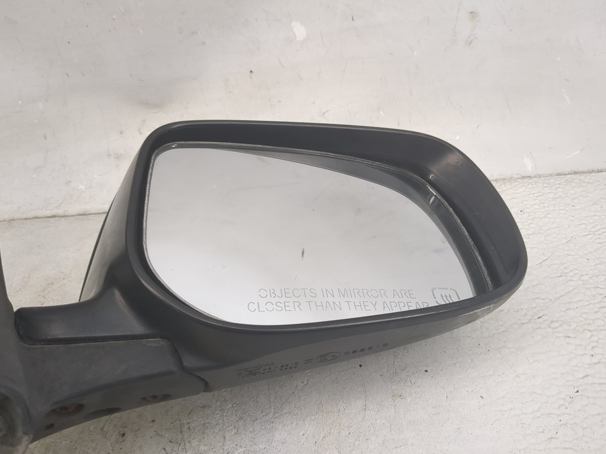 2009-2013 Toyota Corolla Passenger Side View Mirror - Right Door Mirror OEM Used - Oemusedautoparts1.com