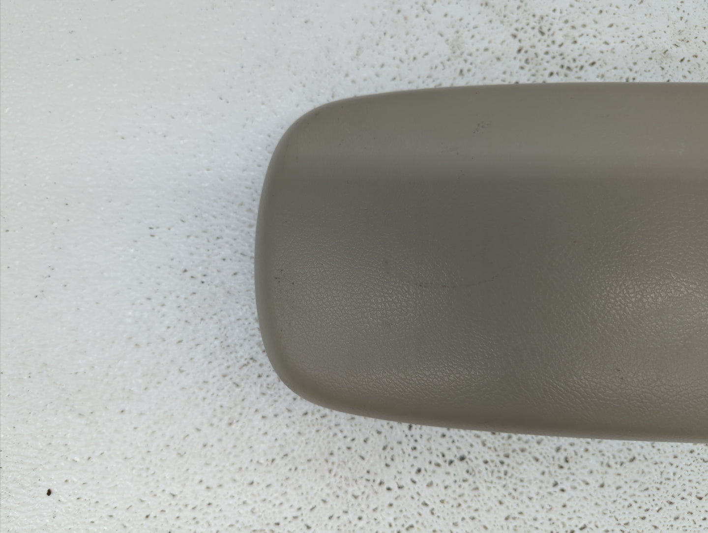 2009-2010 Toyota Corolla Overhead Roof Console Interior Dome Light Beige - Oemusedautoparts1.com