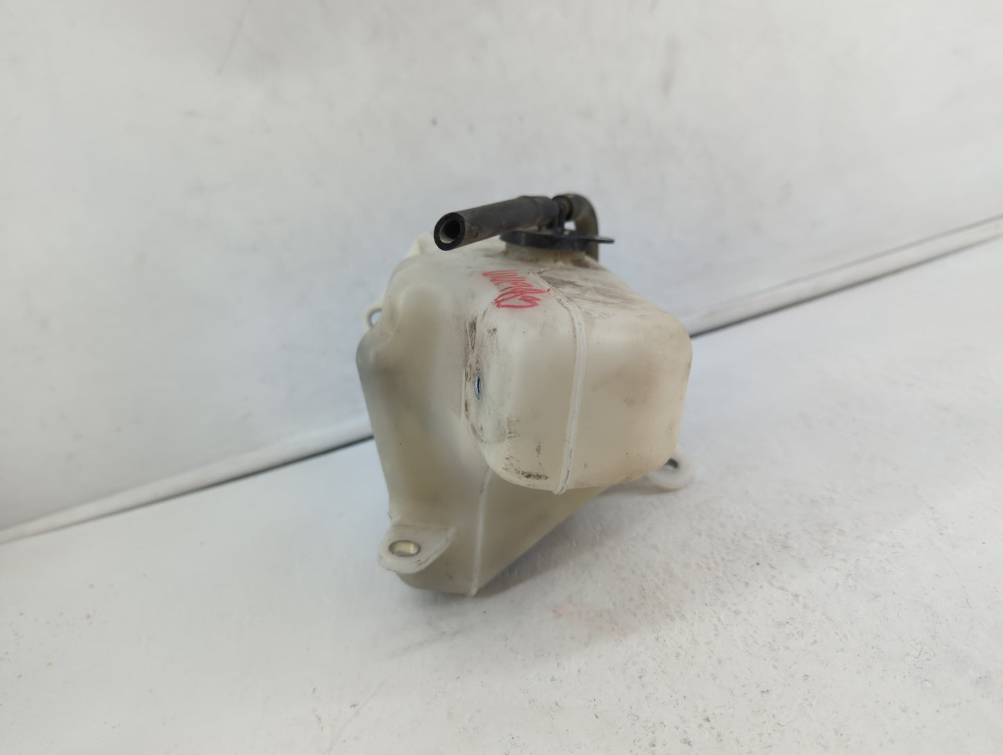 2009-2013 Toyota Corolla Radiator Coolant Overflow Expansion Tank Bottle 400183 - Oemusedautoparts1.com