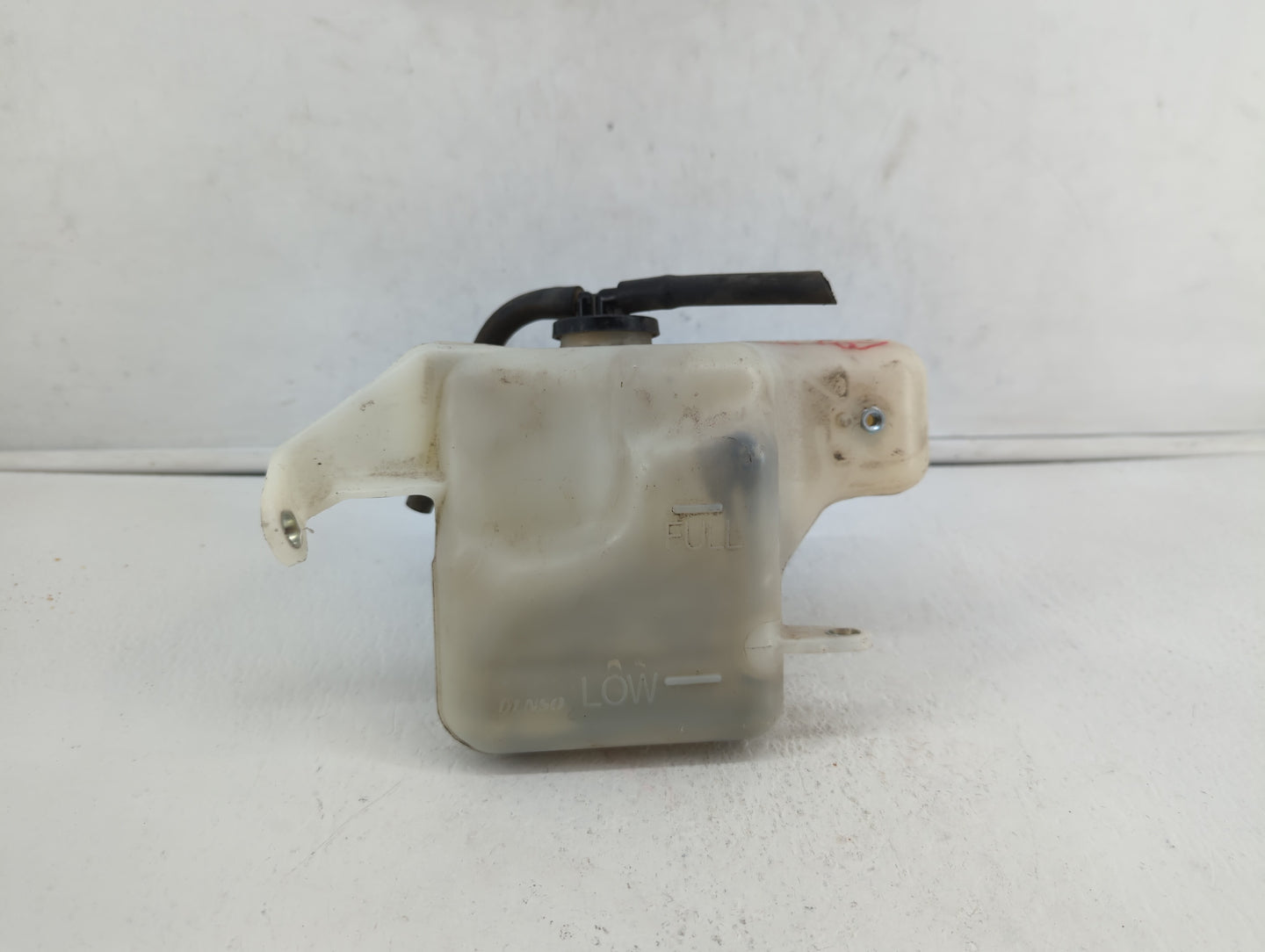 2009-2013 Toyota Corolla Radiator Coolant Overflow Expansion Tank Bottle - Oemusedautoparts1.com