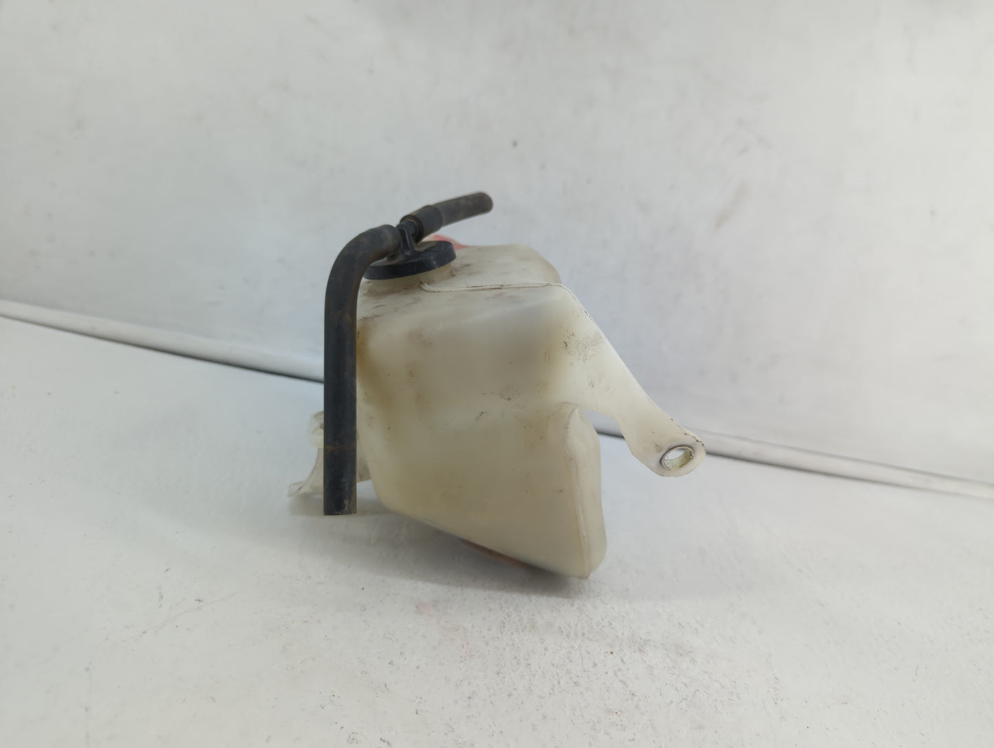 2009-2013 Toyota Corolla Radiator Coolant Overflow Expansion Tank Bottle - Oemusedautoparts1.com
