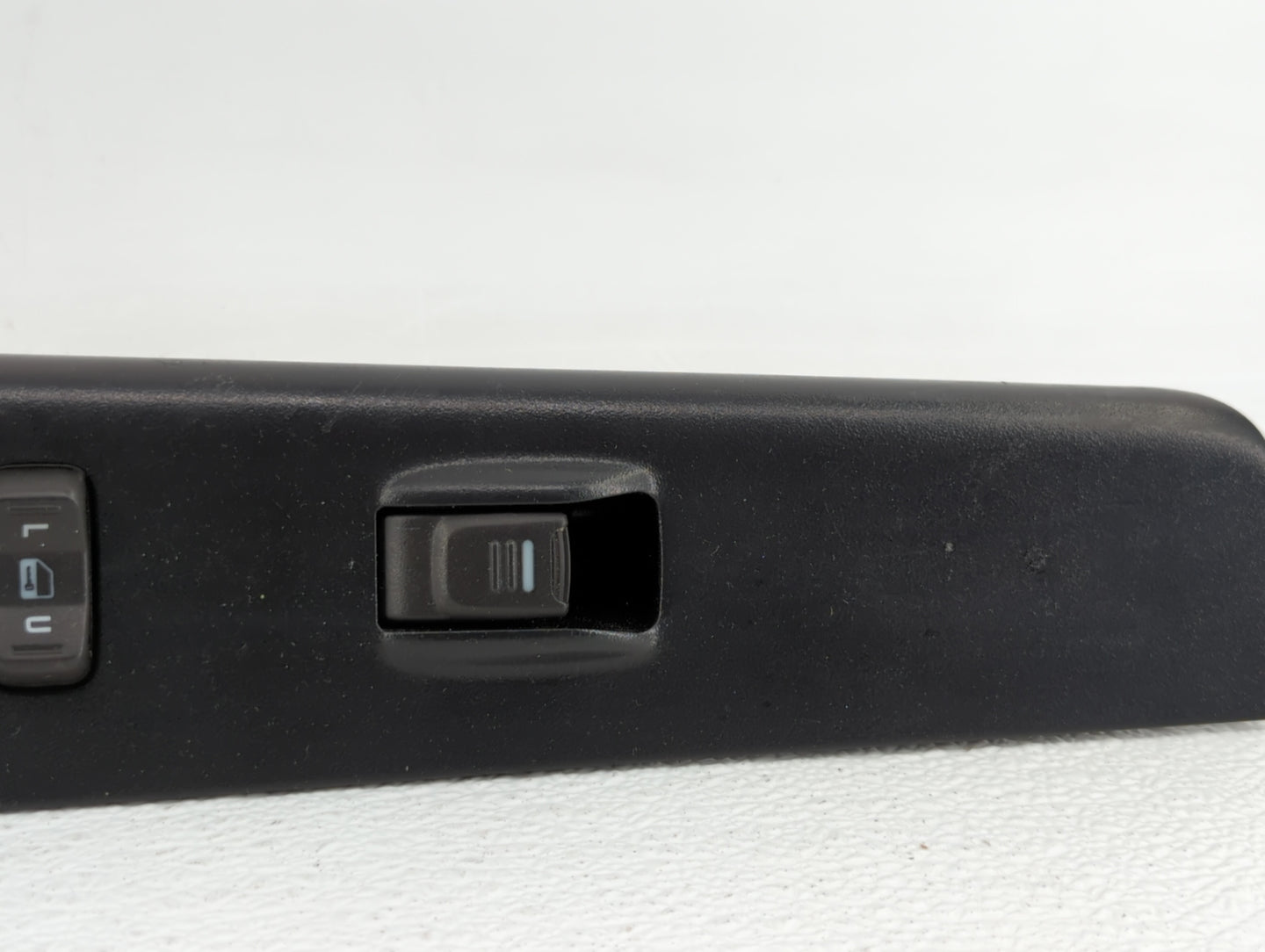 2009 Toyota Corolla Master Power Window Switch Replacement Driver Side Left P/N:514633 Fits OEM Used Auto Parts - Oemusedaut