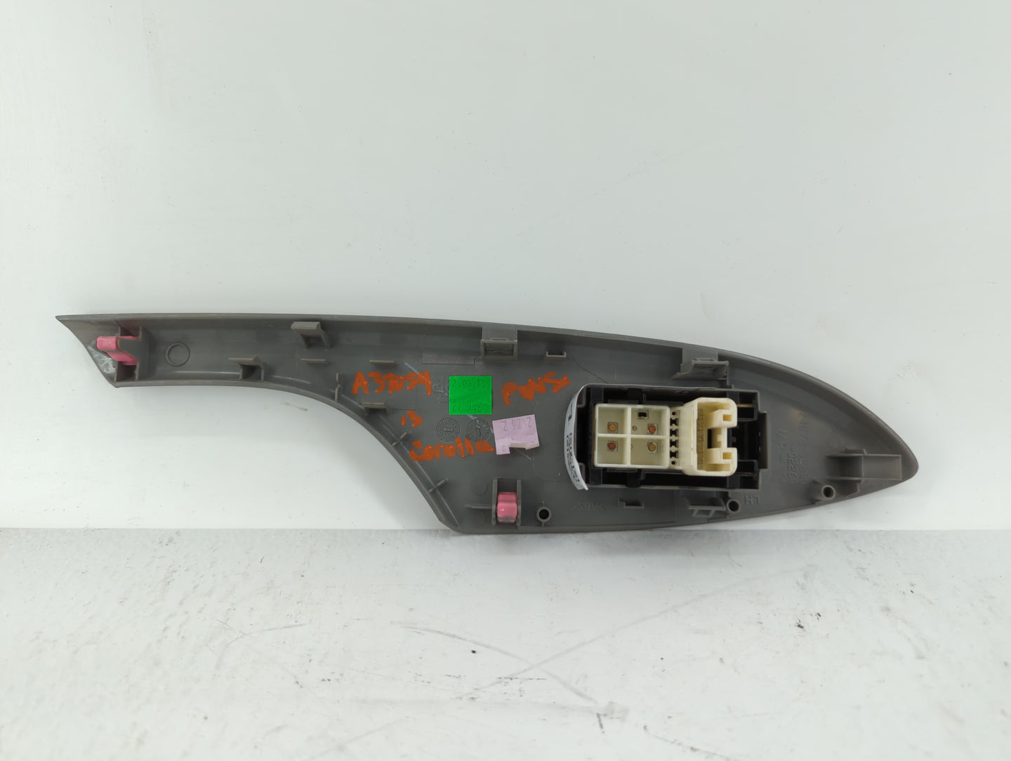 2009 Toyota Corolla Passenger Right Power Window Switch - Oemusedautoparts1.com