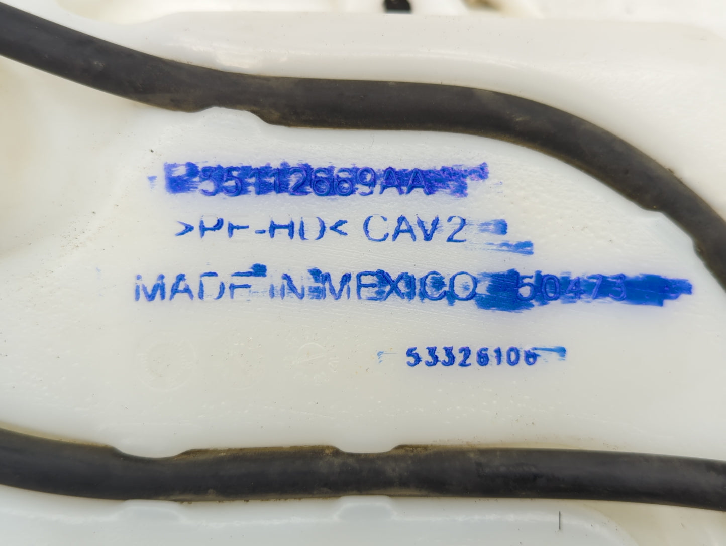 2009 Toyota Corolla Windshield Washer Fluid Reservoir Bottle Oem - Oemusedautoparts1.com
