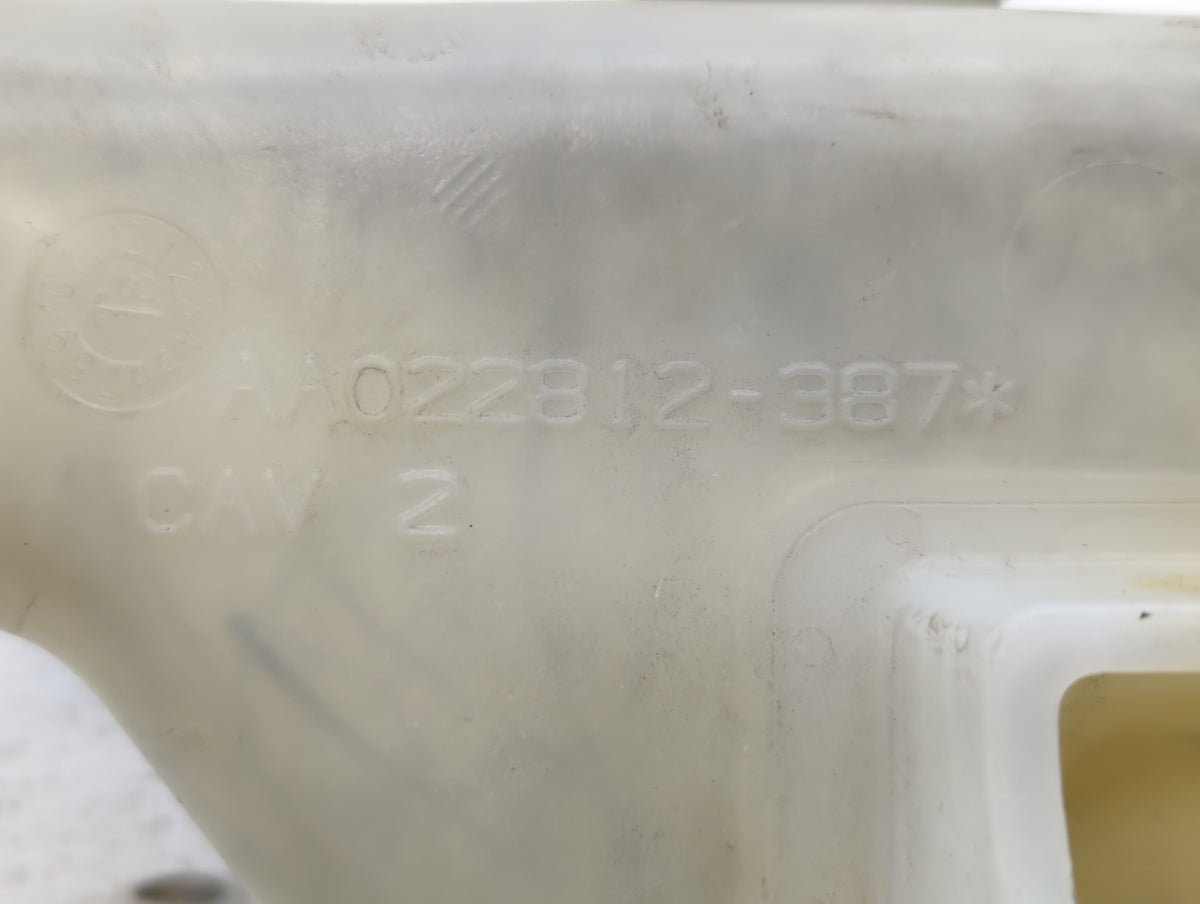 2009-2013 Toyota Corolla Radiator Coolant Overflow Expansion Tank Bottle 502687 - Oemusedautoparts1.com