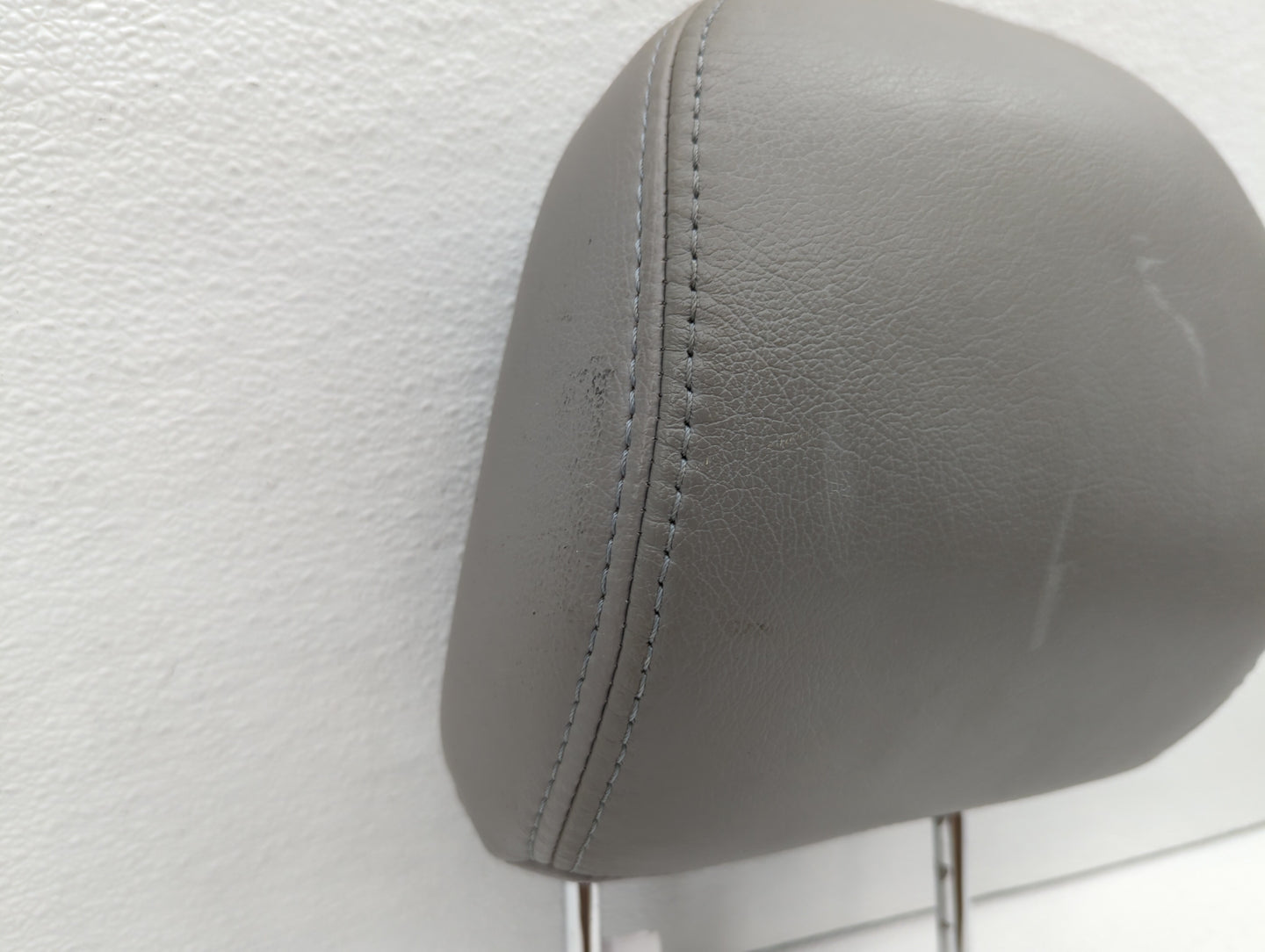 2009-2010 Toyota Corolla Headrest Head Rest Front Driver Passenger Seat - Oemusedautoparts1.com