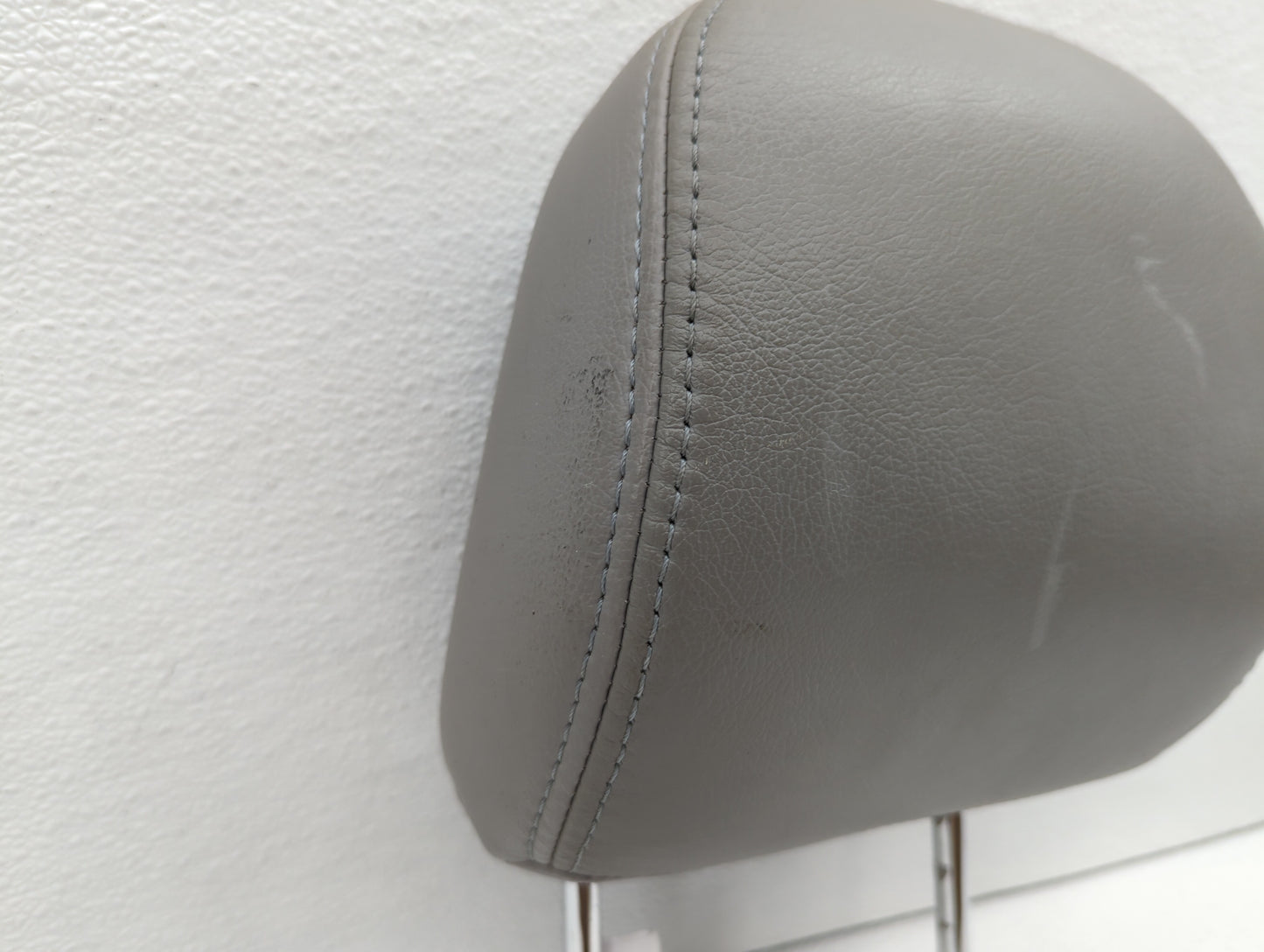 2009-2010 Toyota Corolla Headrest Head Rest Front Driver Passenger Seat - Oemusedautoparts1.com