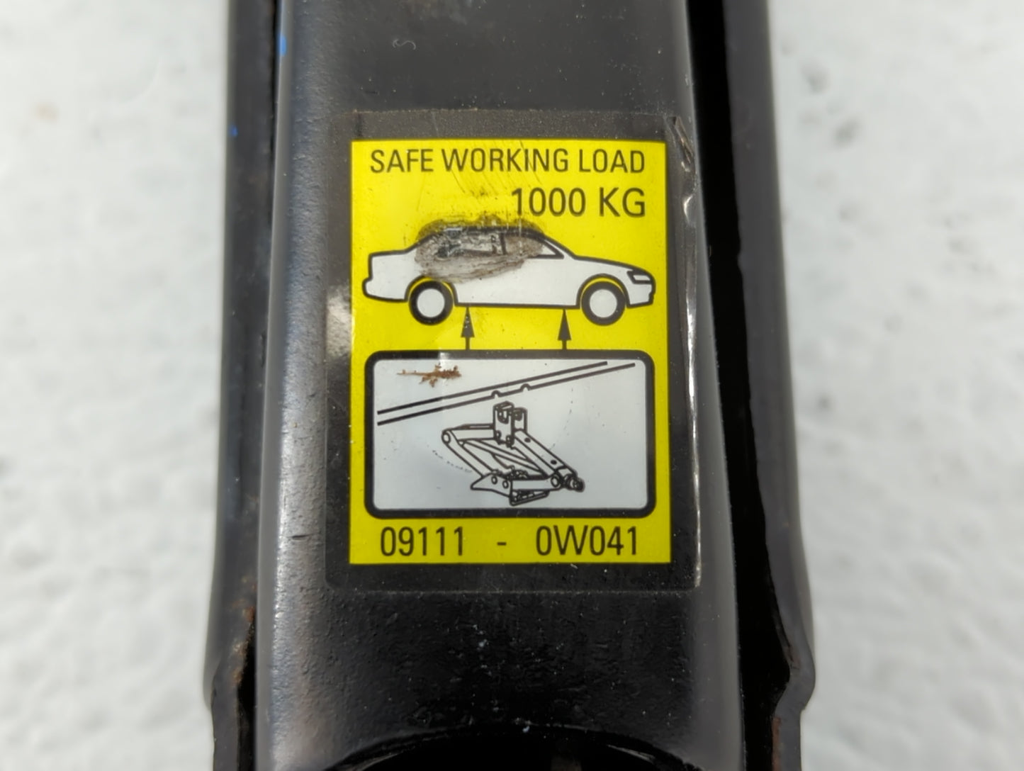 2009 Toyota Corolla Spare Scissor Car Jack - Oemusedautoparts1.com
