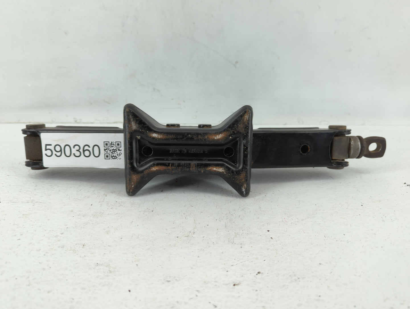 2009 Toyota Corolla Spare Scissor Car Jack - Oemusedautoparts1.com